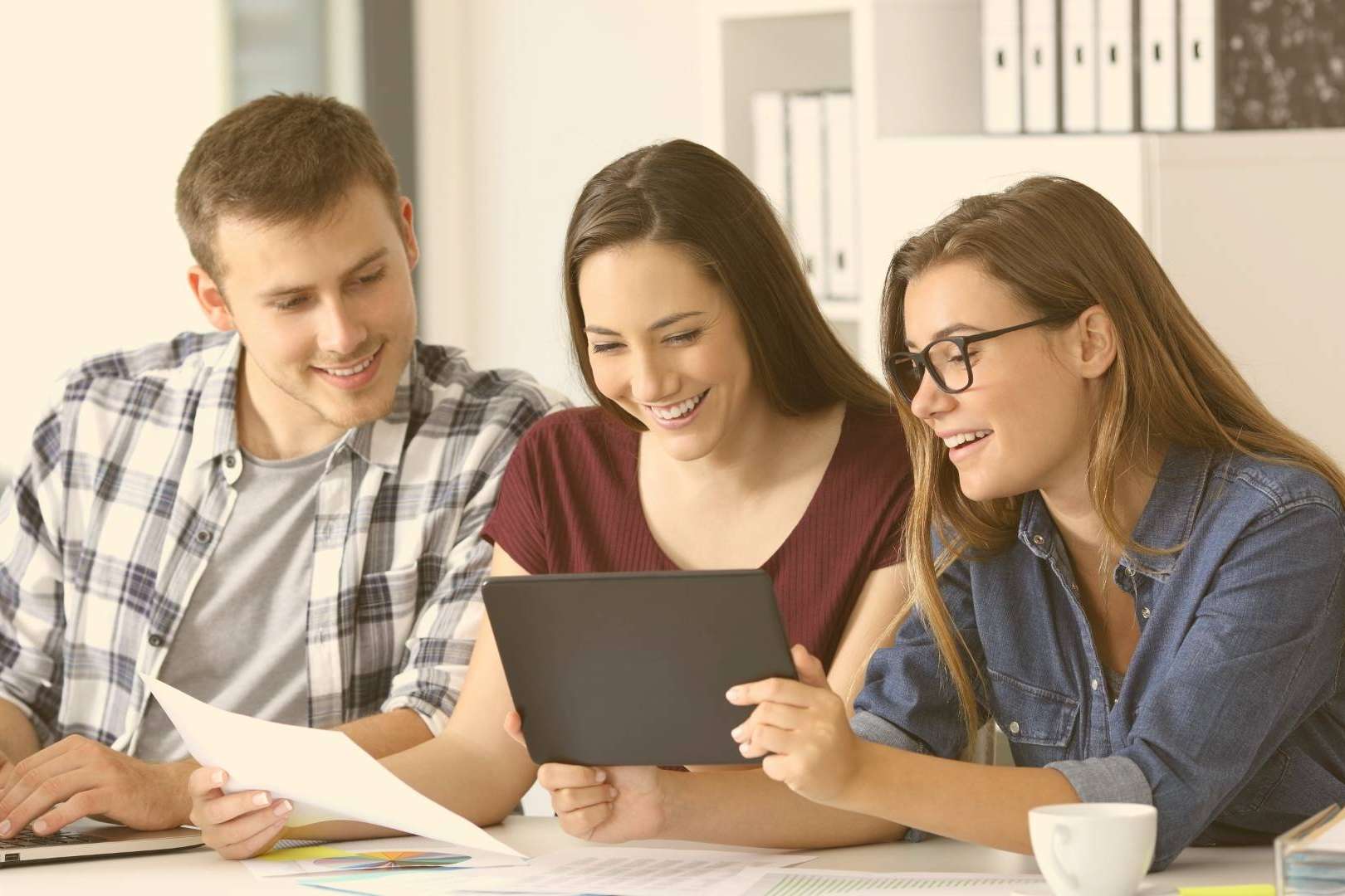 Solvenup pone de relevancia la importancia de la salud financiera en el contexto del Día de la Educación Financiera
