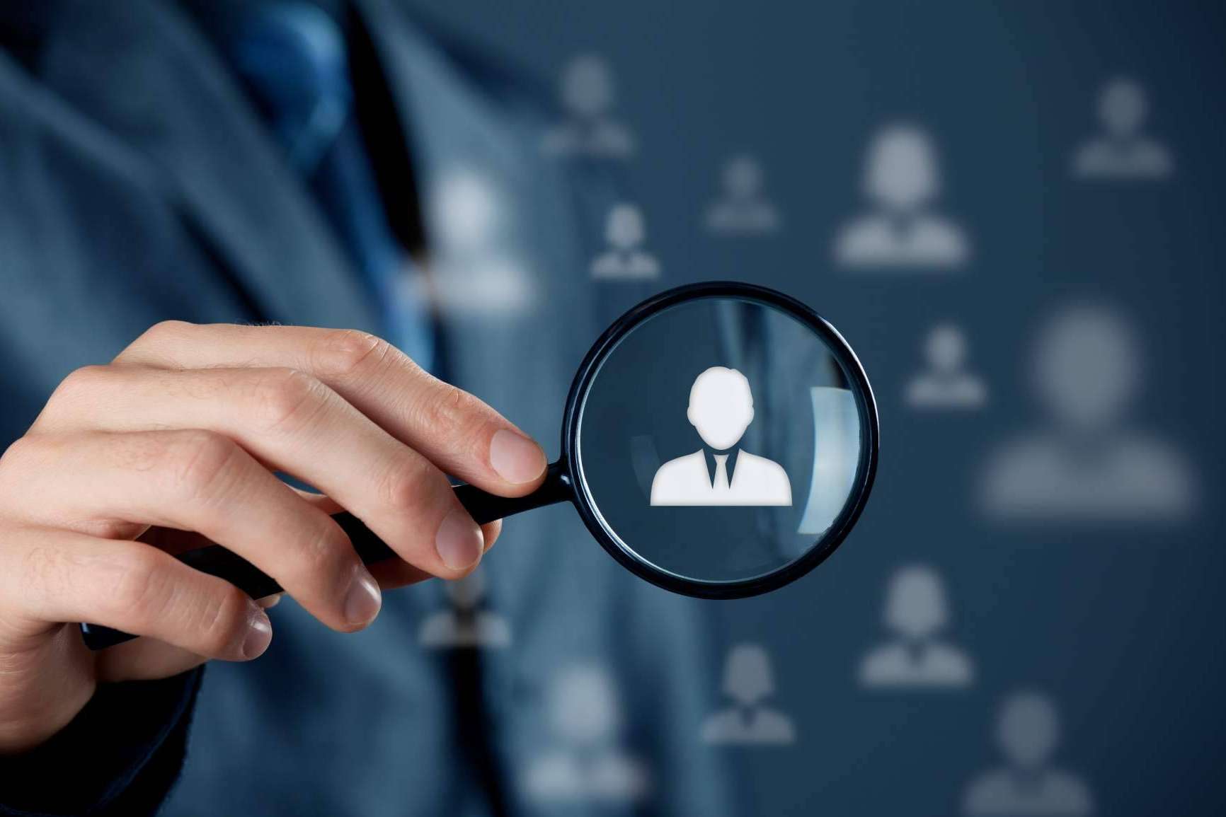 La importancia del HeadHunting en la captación de perfiles profesionales de altos cargos, por el HeadHunter Vicente Sanz