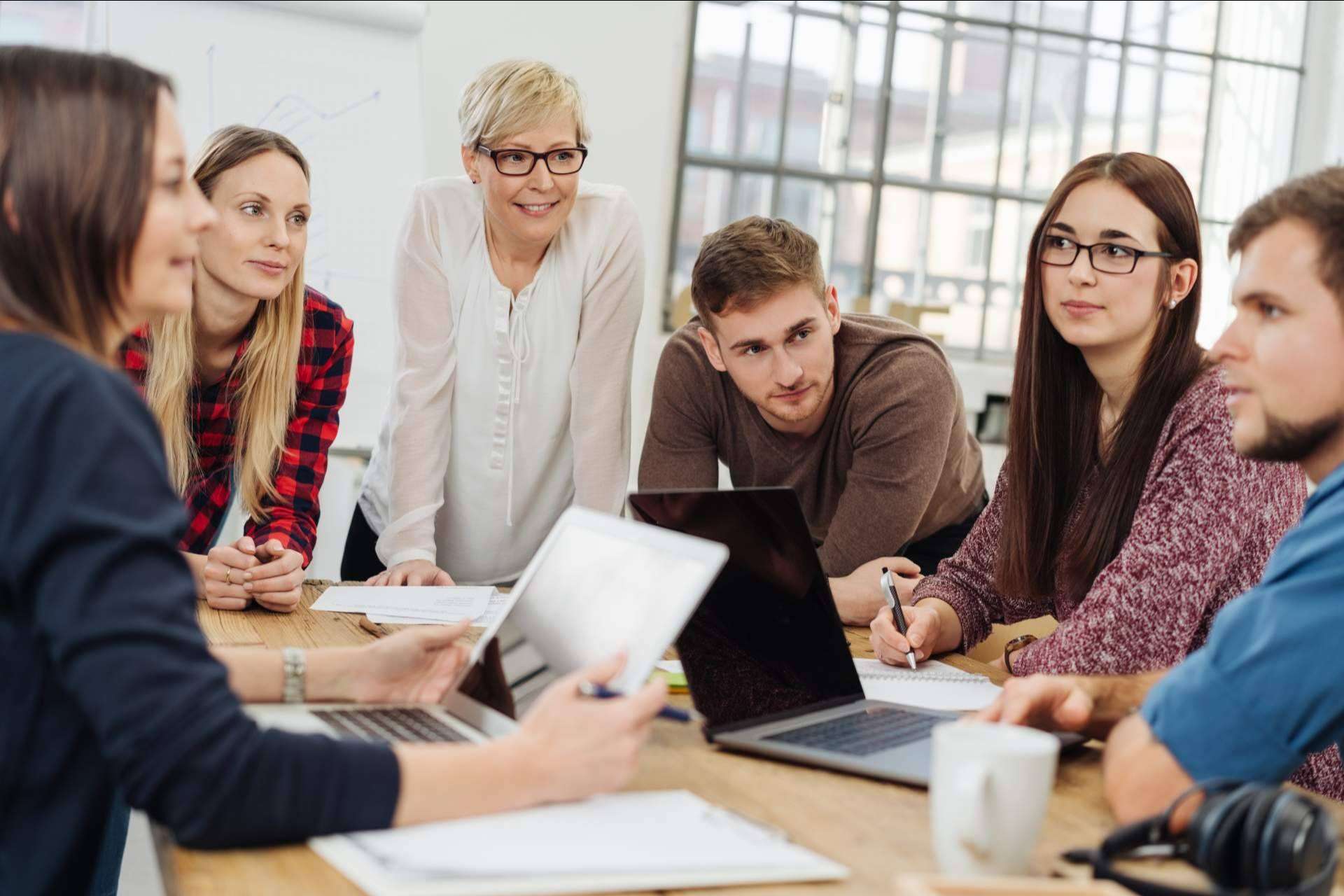 AFOE, cursos homologados para el profesorado activo y para opositores a profesorado