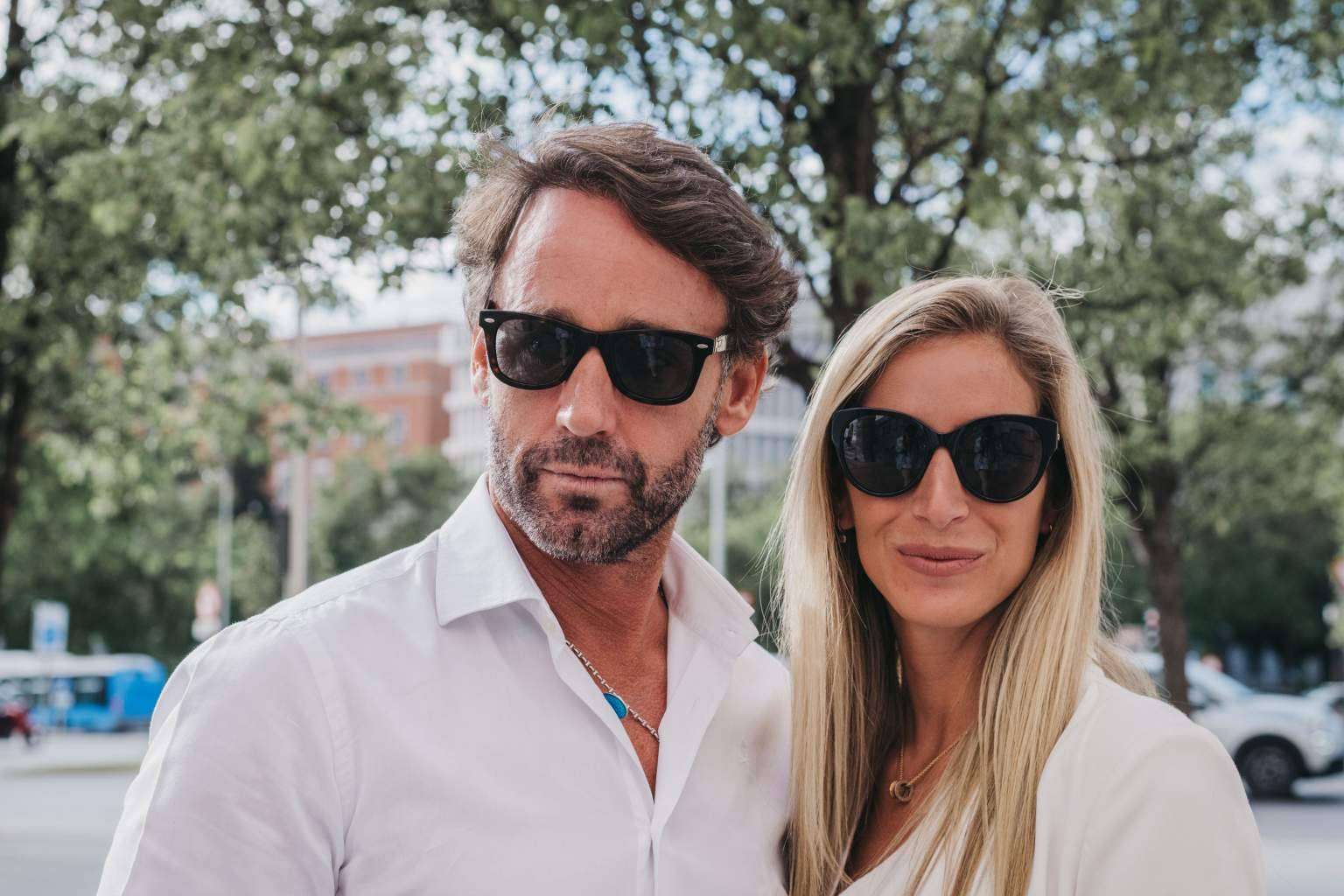 Llevar gafas de sol, como explica SunBahs, es de gran importancia