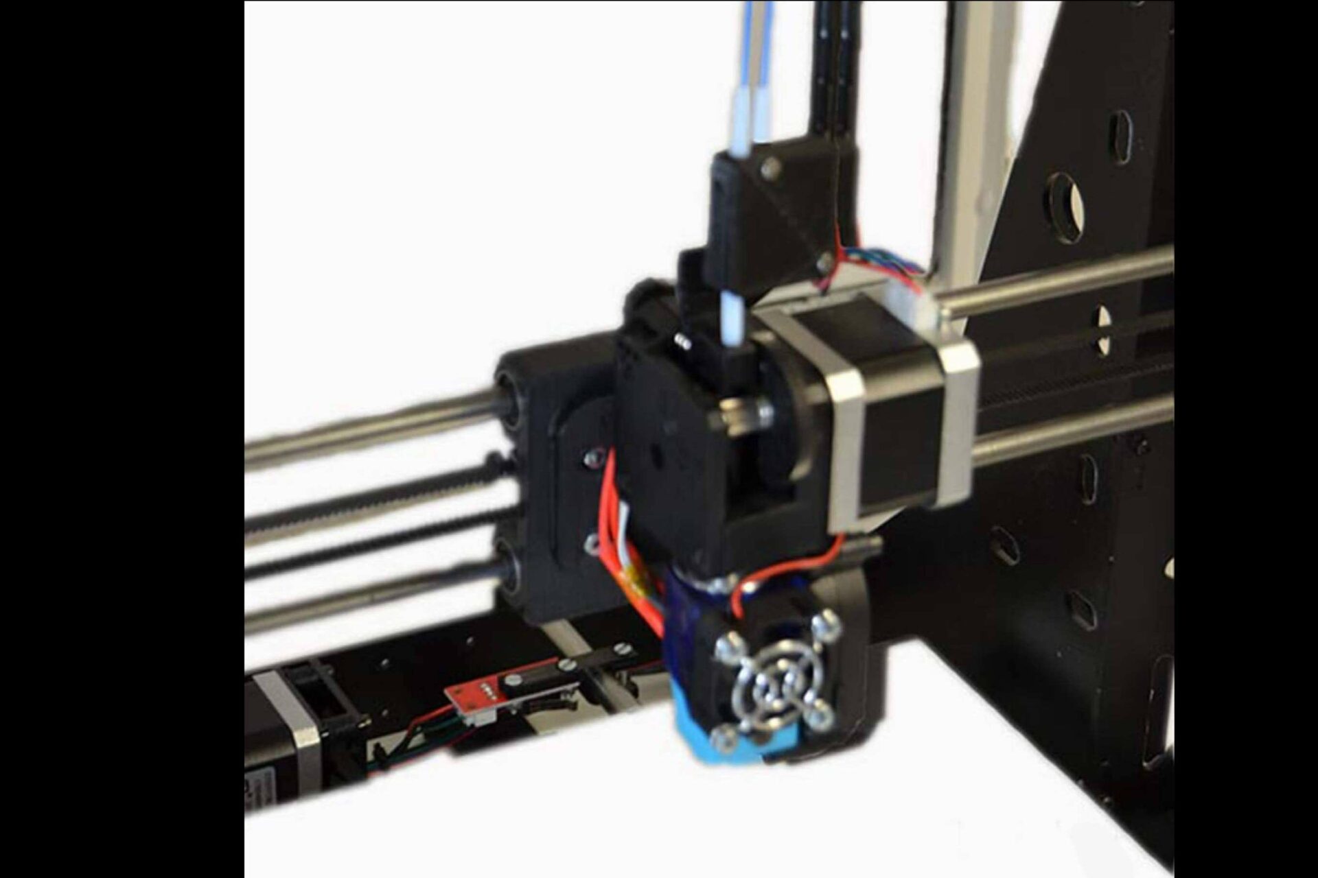 La impresora con una superficie de impresión más amplia que garantiza las mejores impresiones, Prusa P5 steel PRO HD XXL