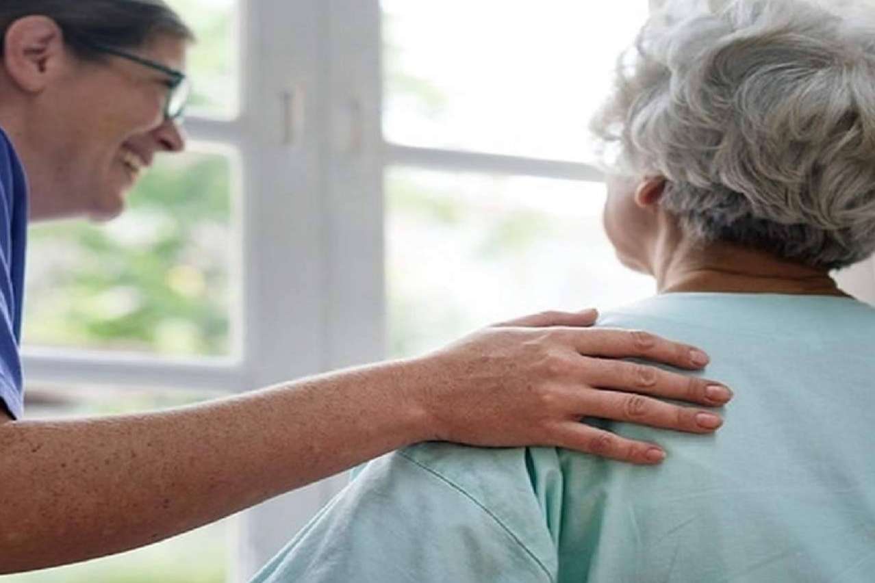 Los servicios que ofrece Seyer Hogar para el cuidado de ancianos y enfermos