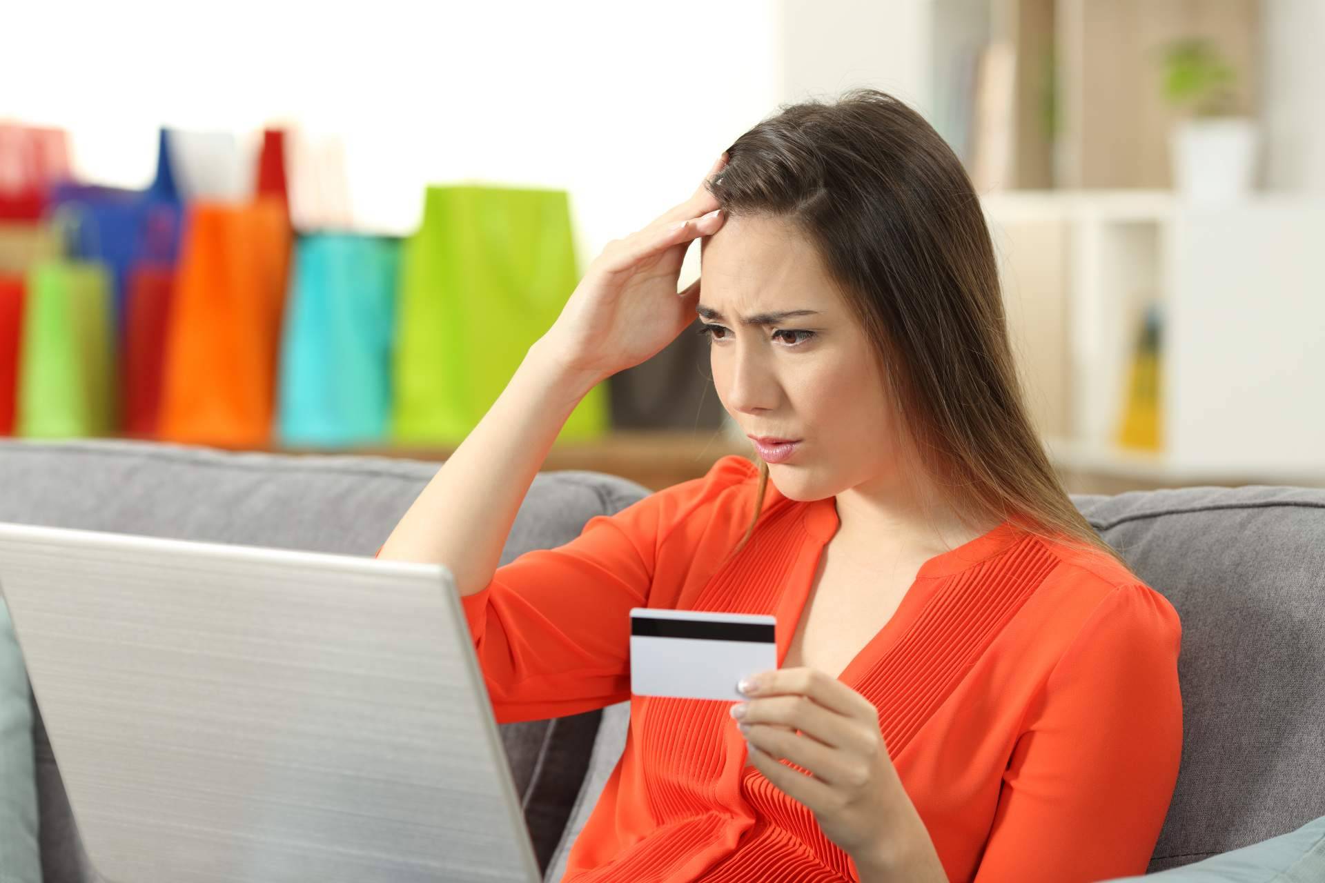 Necesito un Abogado ayuda a reclamar intereses abusivos tarjetas de crédito y minicréditos