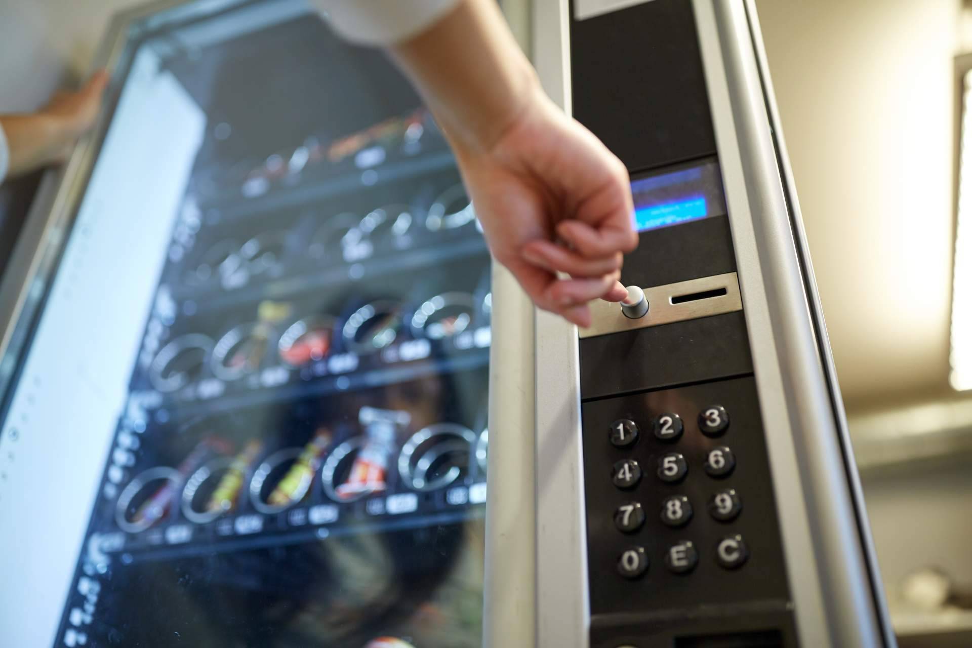 Las mejoras tecnológicas de las máquinas y el crecimiento del sector vending, por Élite Vending Madrid