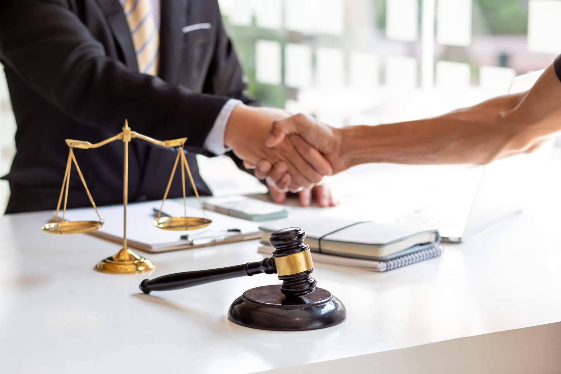Servicios de asesoría jurídica, tributaria y contable en Canarias