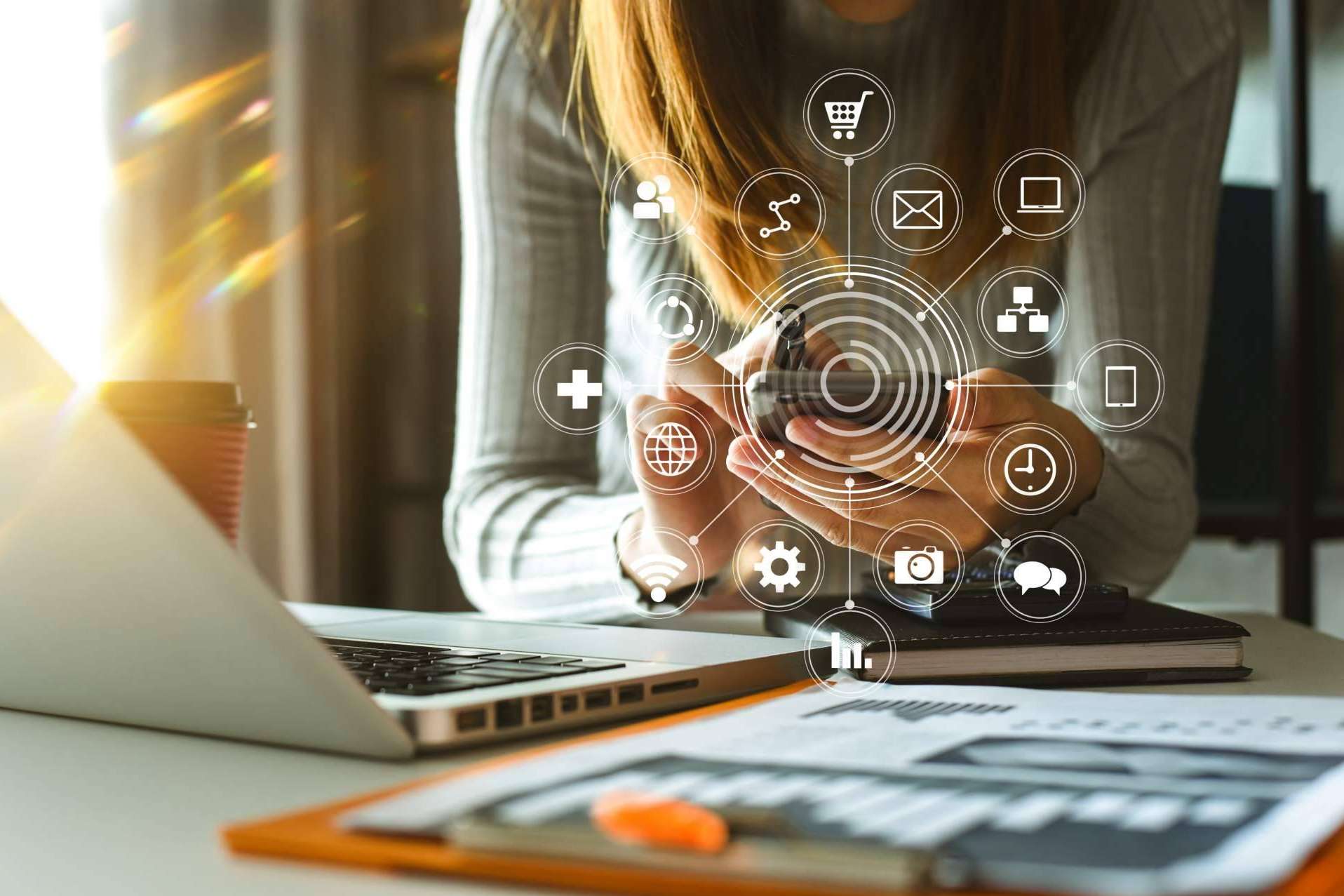 Especialistas en soluciones de marketing digital Valladolid para las compañías con El Abuelo Mirando