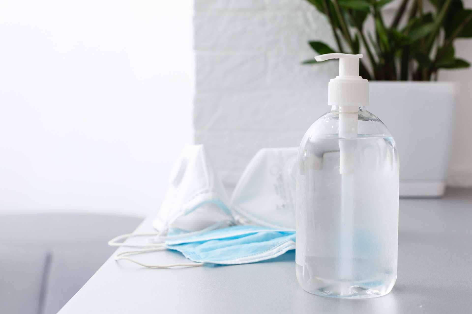 Las características del gel sanitizante antibacterial de Unimat para garantizar las medidas COVID-19