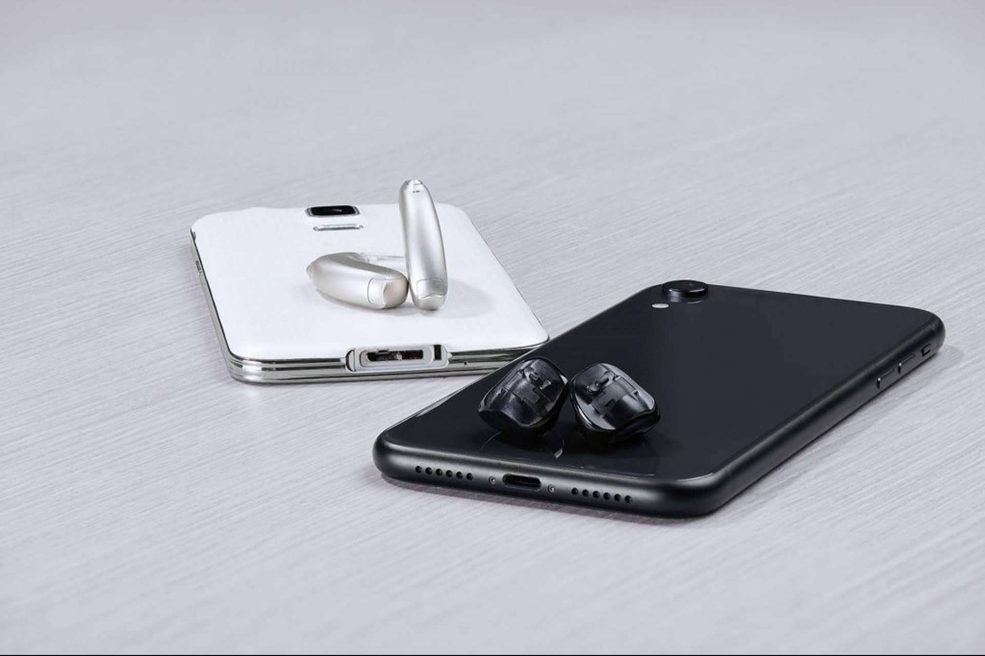 ¿Qué ofrece la última tecnología en audífonos de ARRECIFE Audiología?