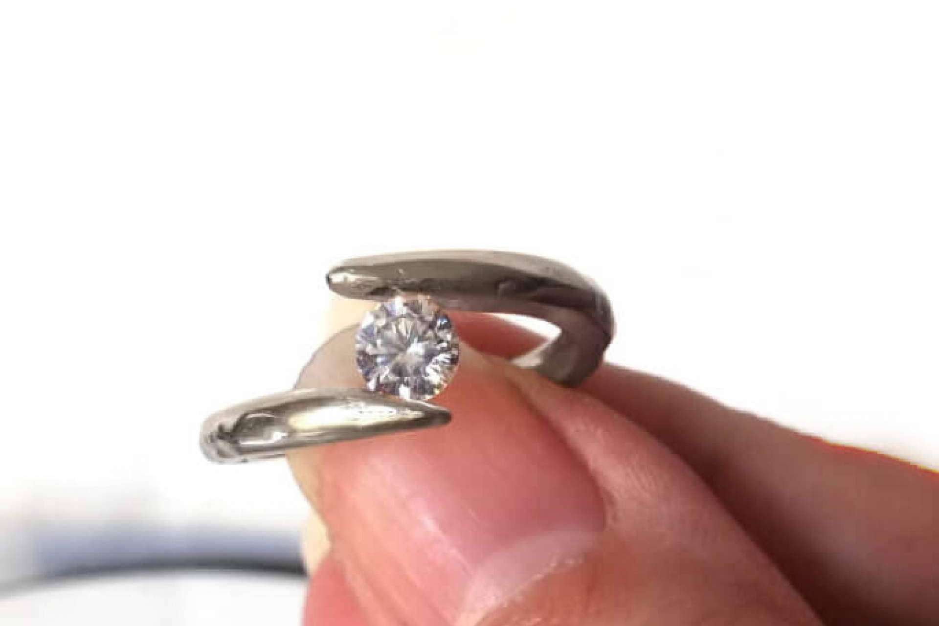 Las piedras ideales para el mes de diciembre de TH Jewels son el topacio azul, turquesa, lapislázuli, ónice y rubí