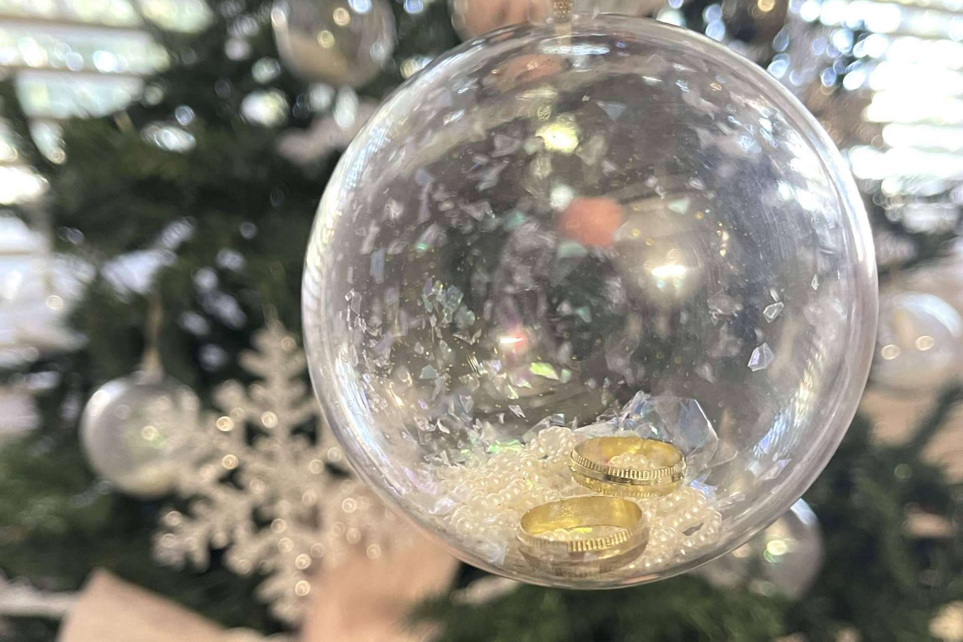 La colaboración de Atelier de Bodas con Aldeas Infantiles SOS, la empresa junto a las familias en navidad