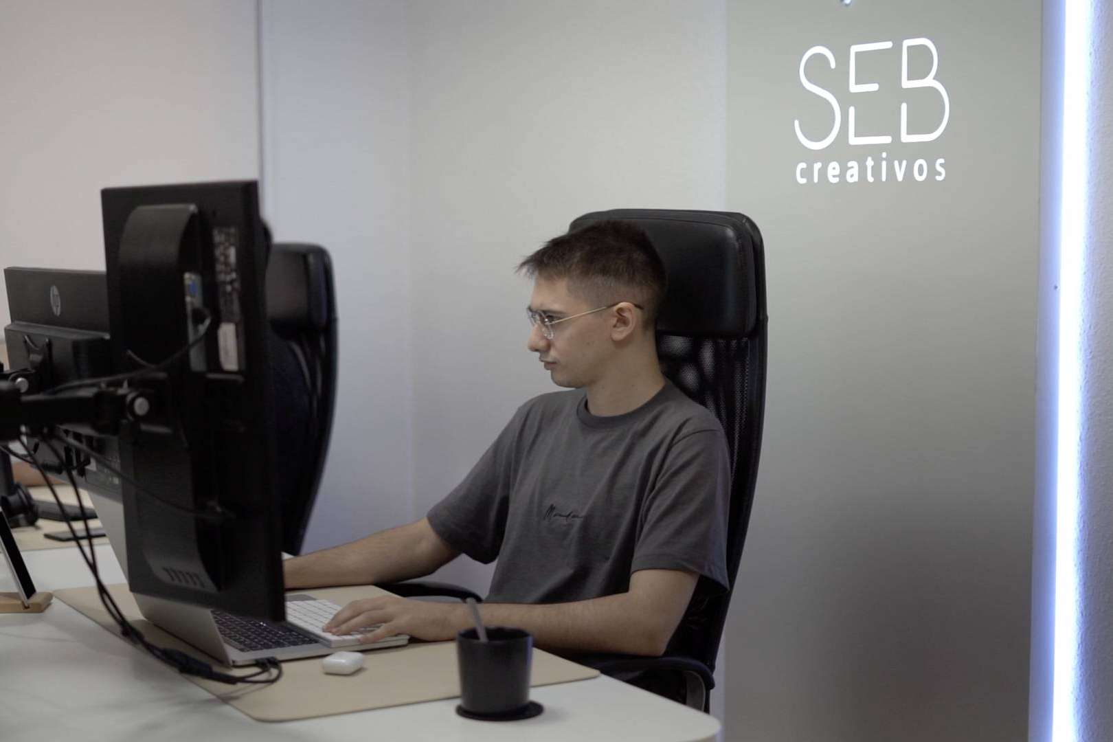 SEB Creativos habla sobre digitalizar o morir, la importancia de digitalizar una empresa tras el COVID-19