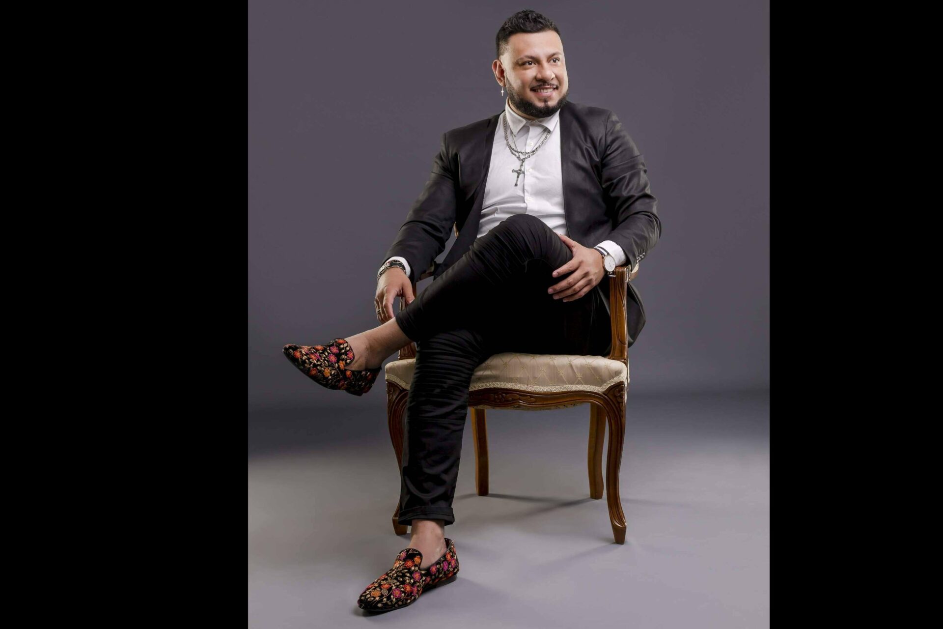 La colección de Carlos Espinosa de slippers de diseño