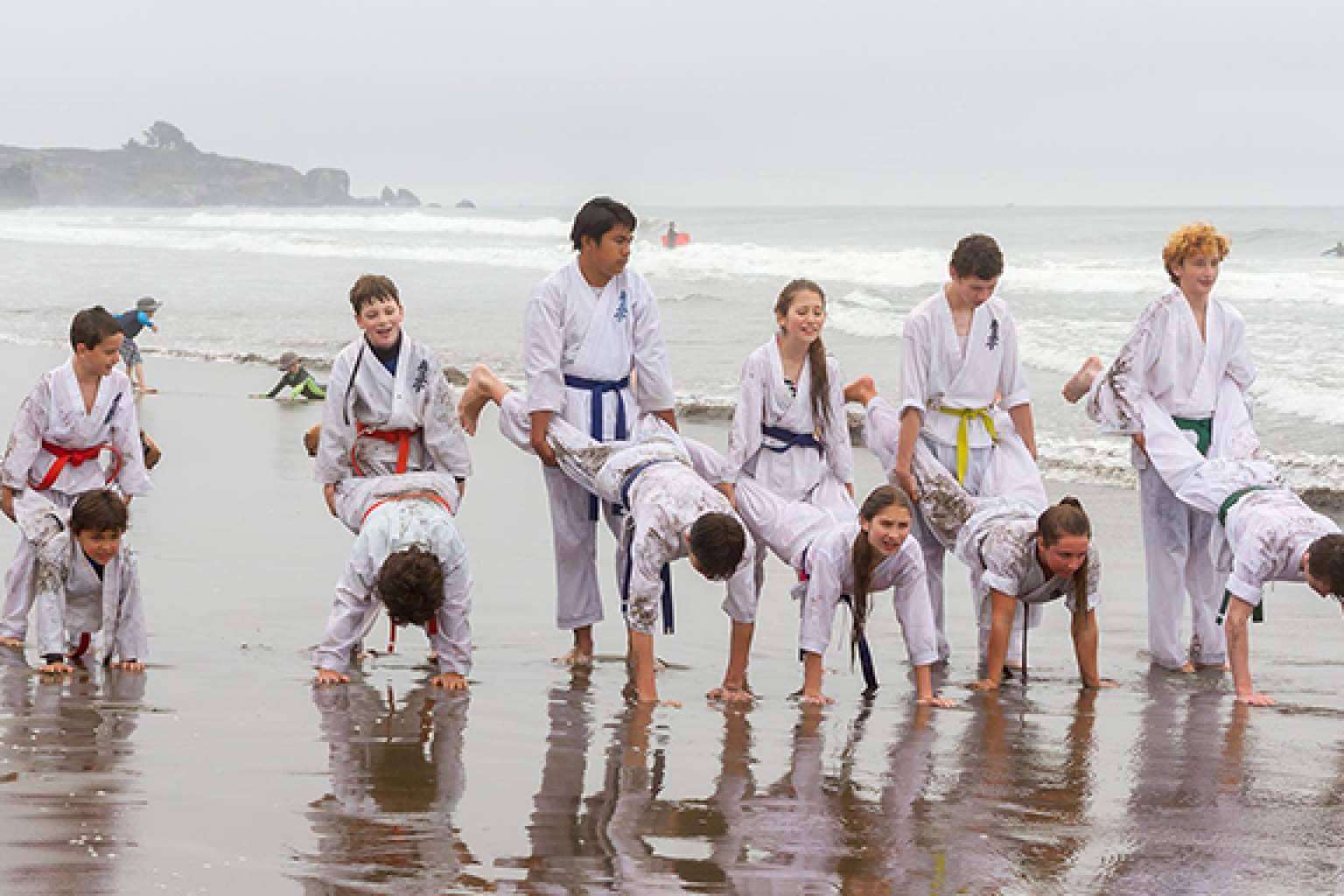 El campamento de verano de la Escuela de artes marciales El Dojo