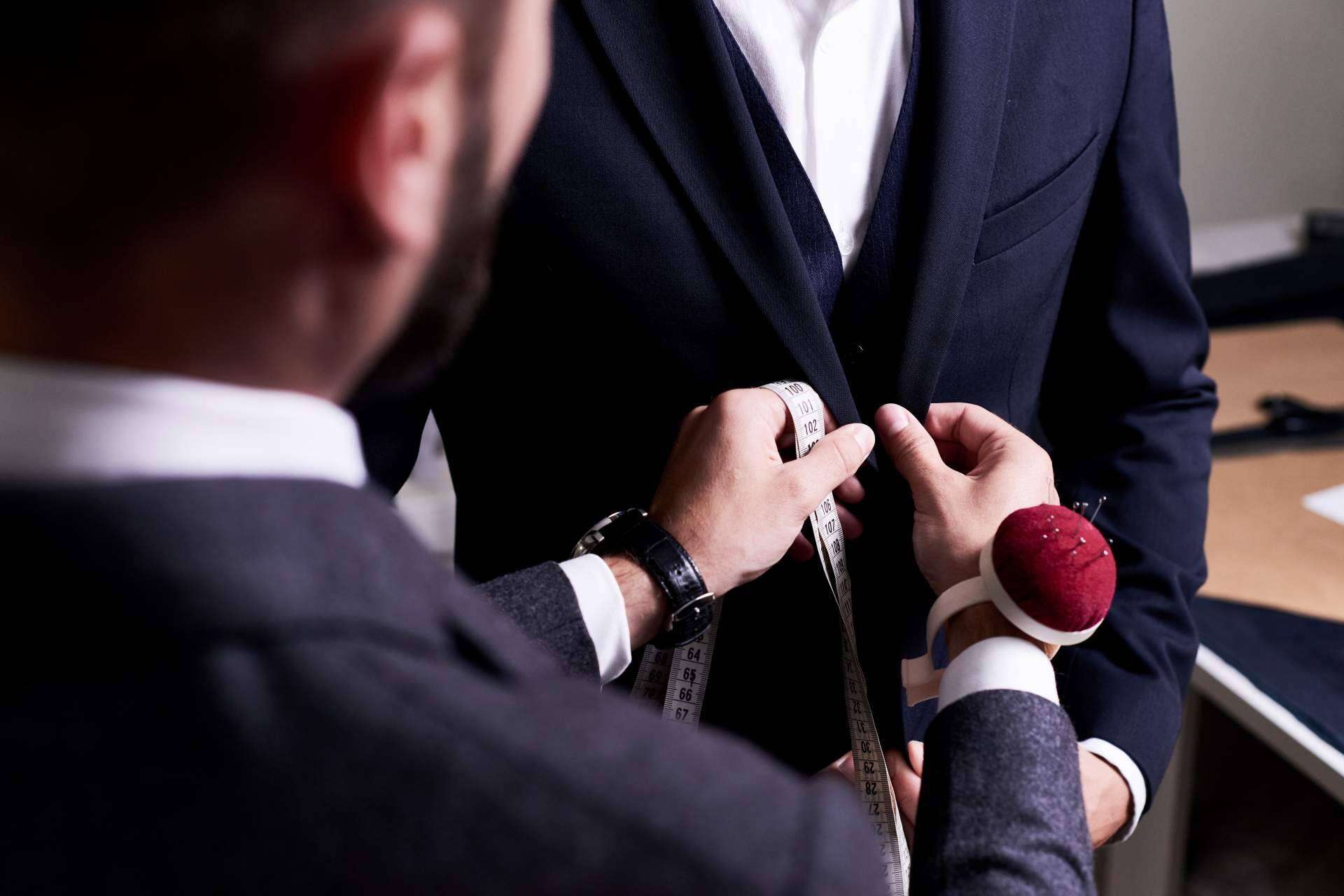 Sastrería Gentleman ofrece la sofisticación de los trajes a medida