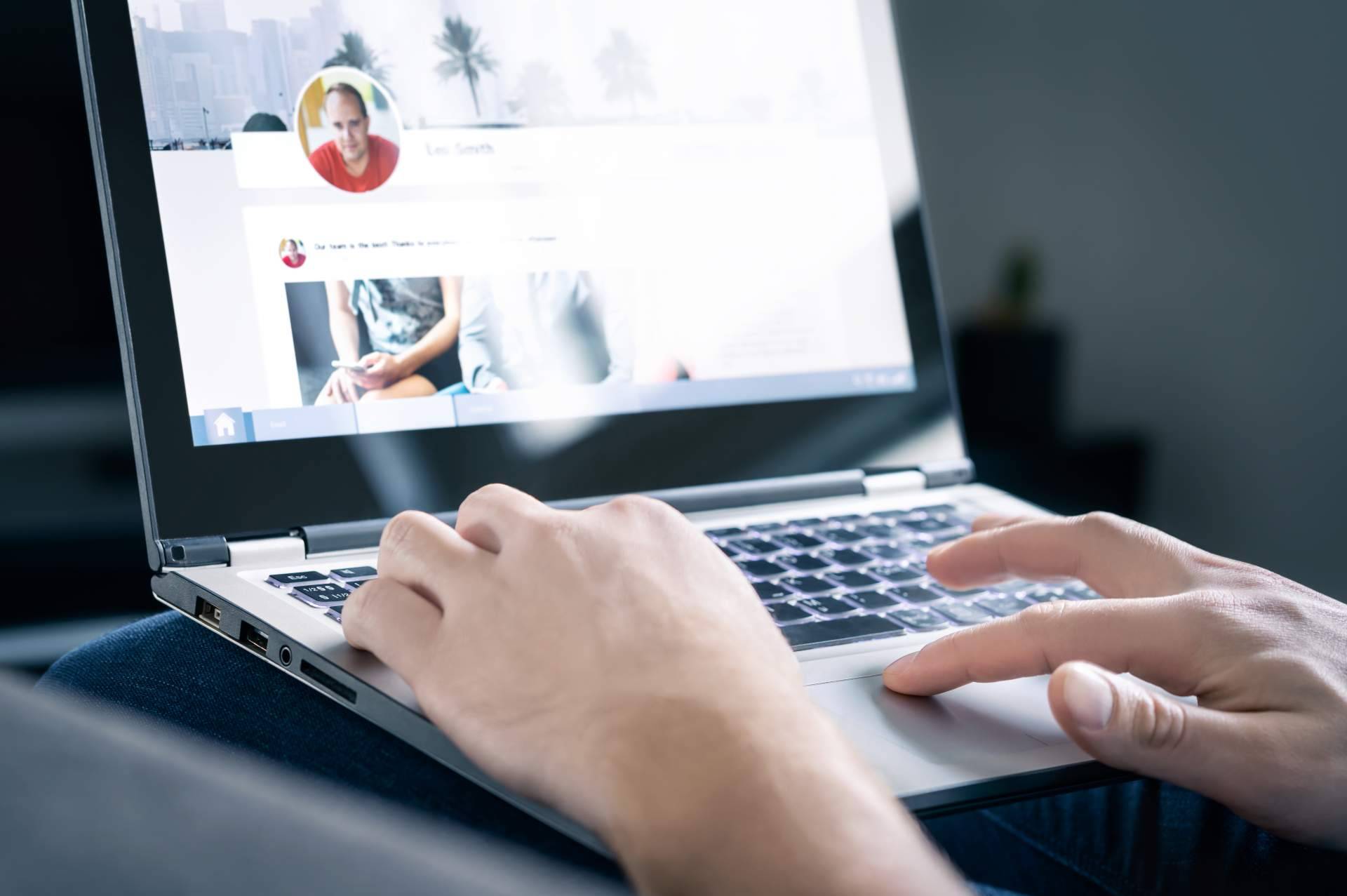 ¿Cómo se puede encontrar un empleo adaptado a las necesidades de cada persona?