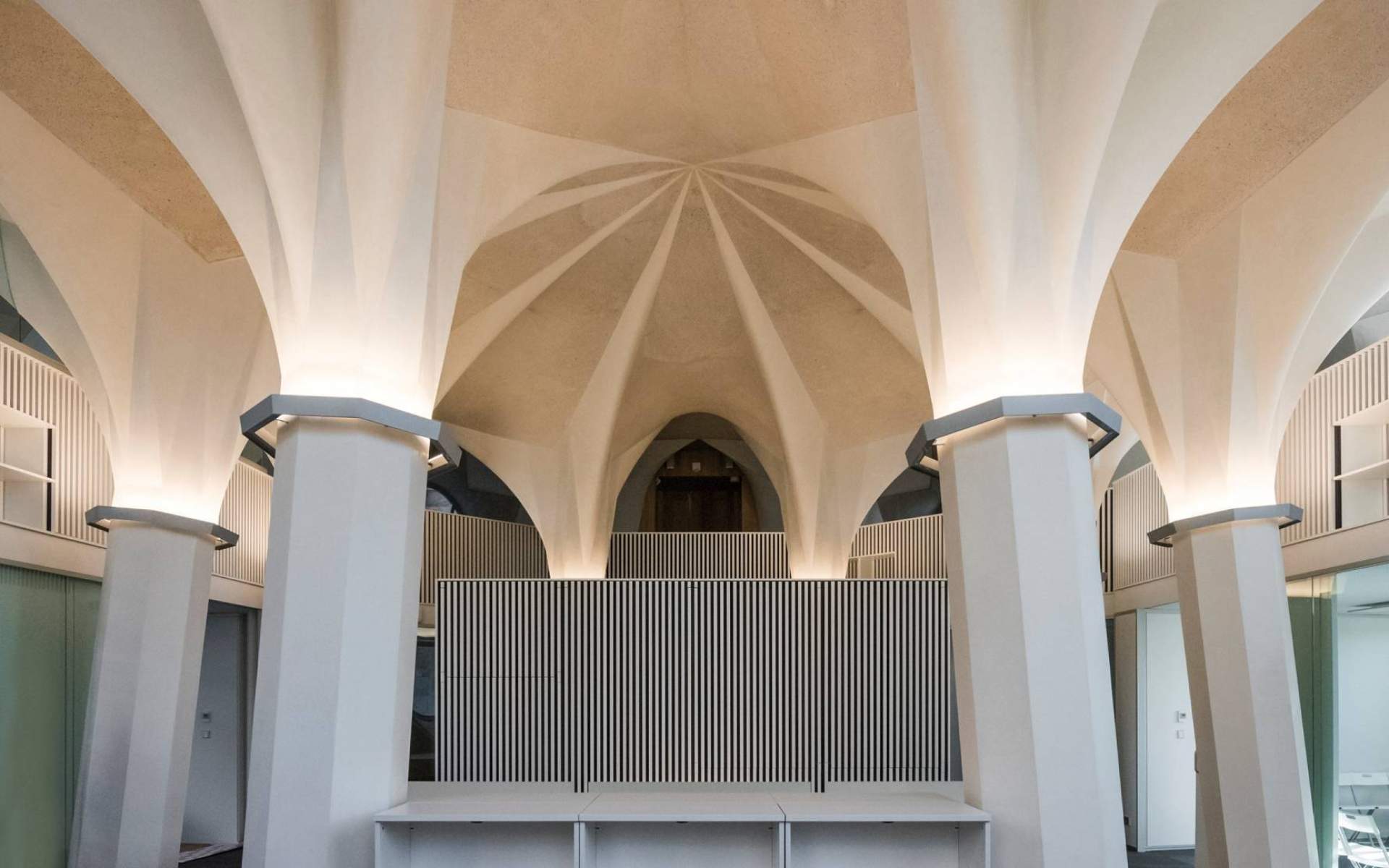Transformar un proyecto en una obra maestra con una luz única de la mano de Insolit