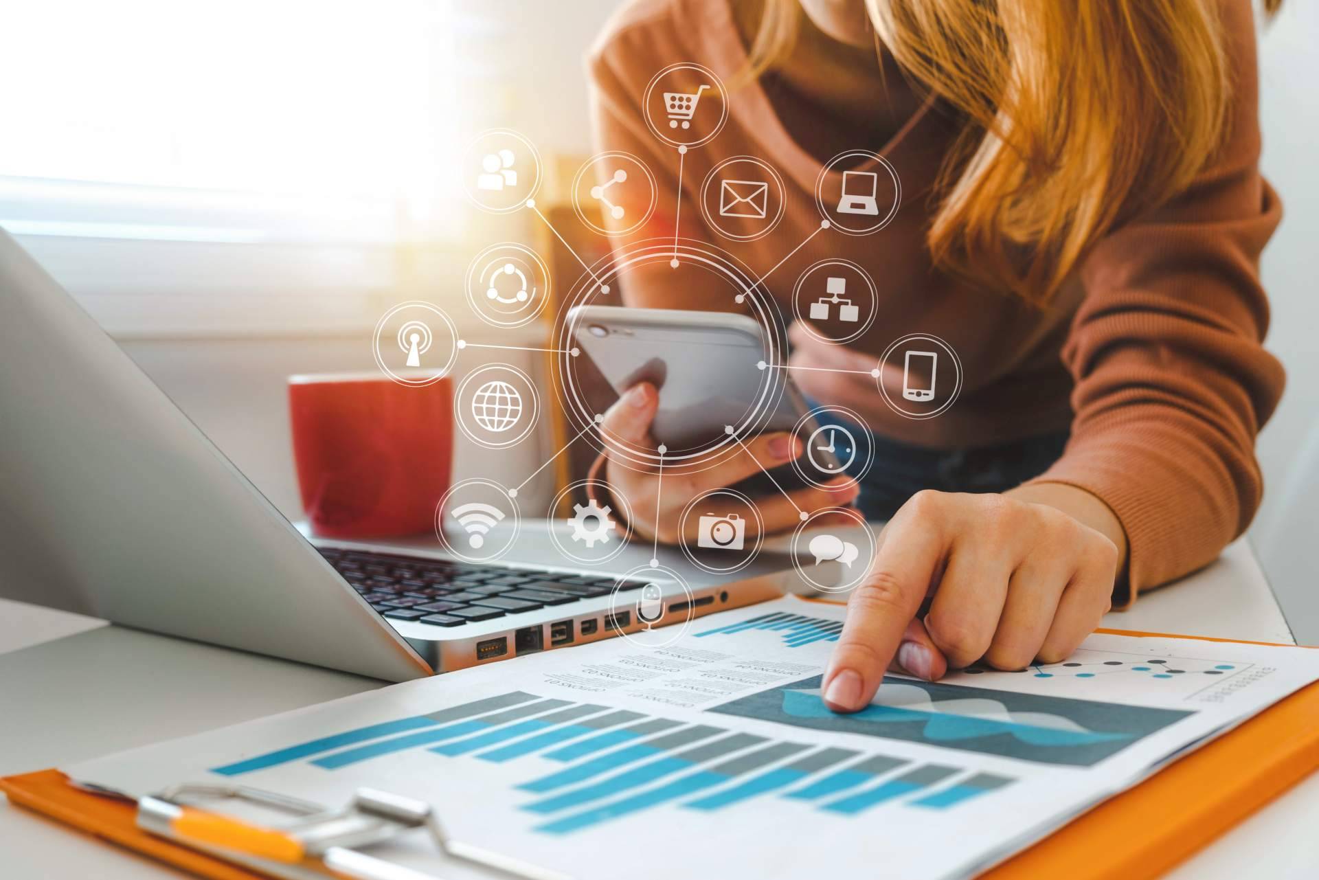 Contratar una consultoría de marketing industrial, por la agencia BCM Marketing