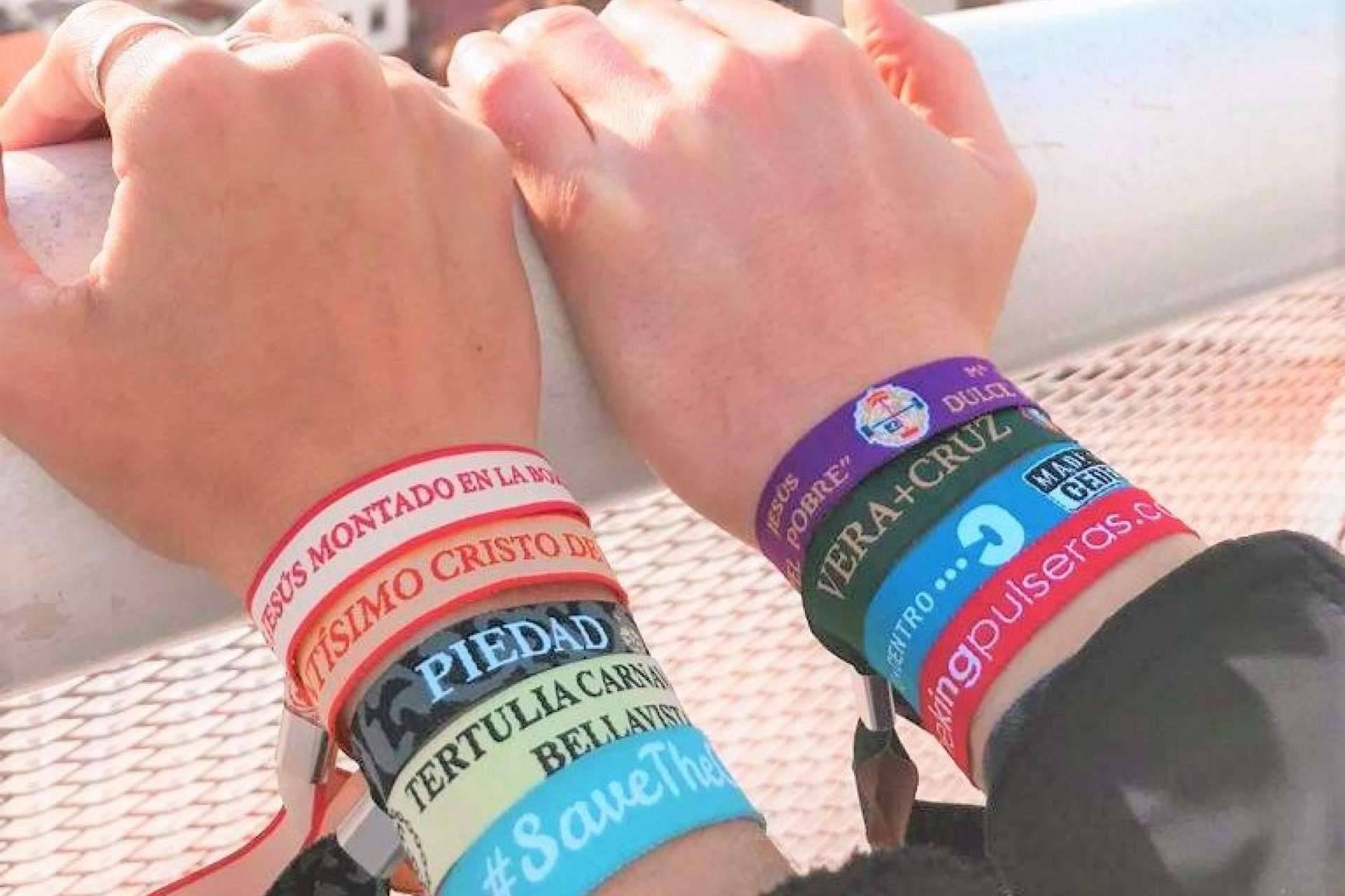 Las pulseras de tela personalizadas de The King Pulseras