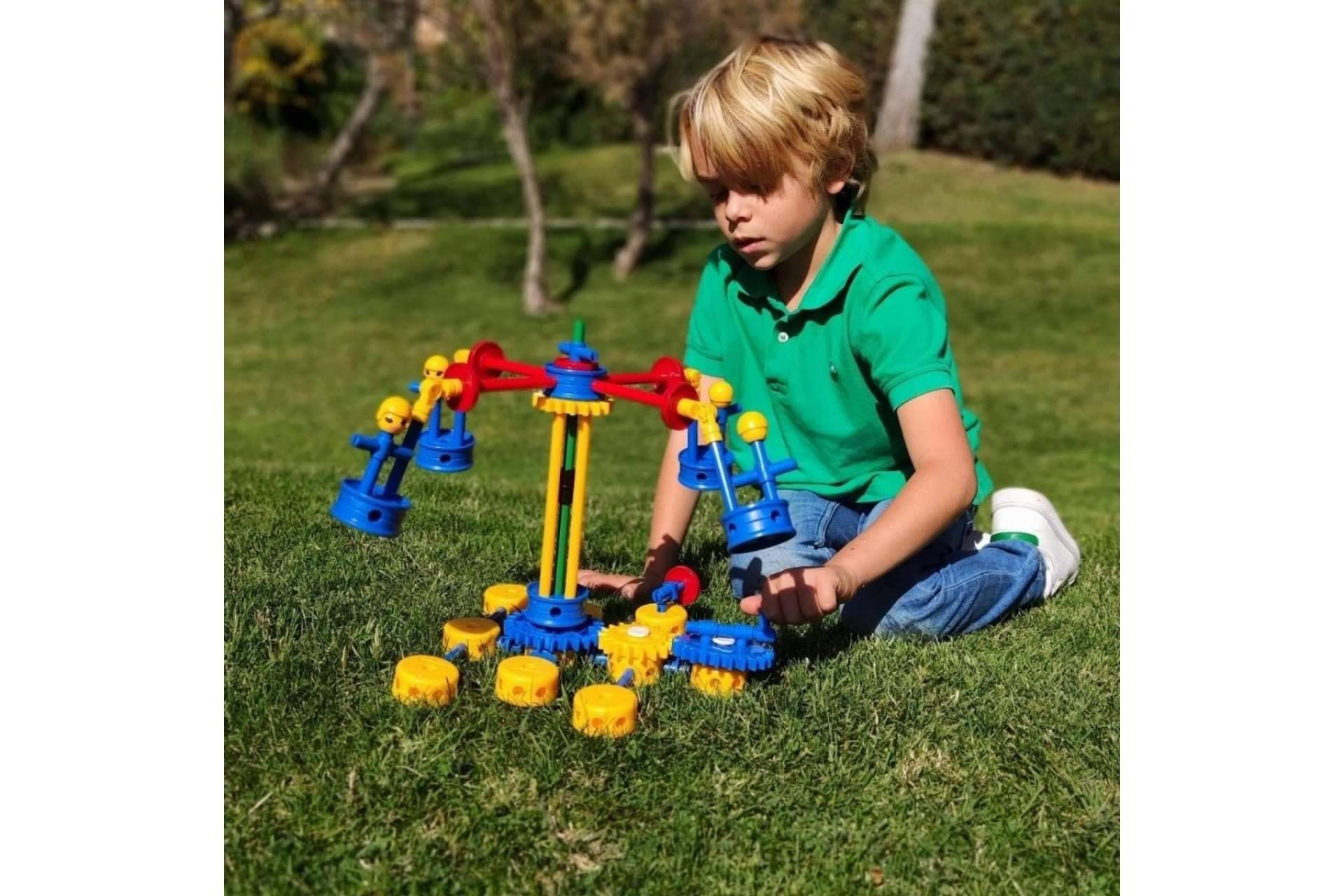 Inventar y construir con los juguetes para niños de Broks
