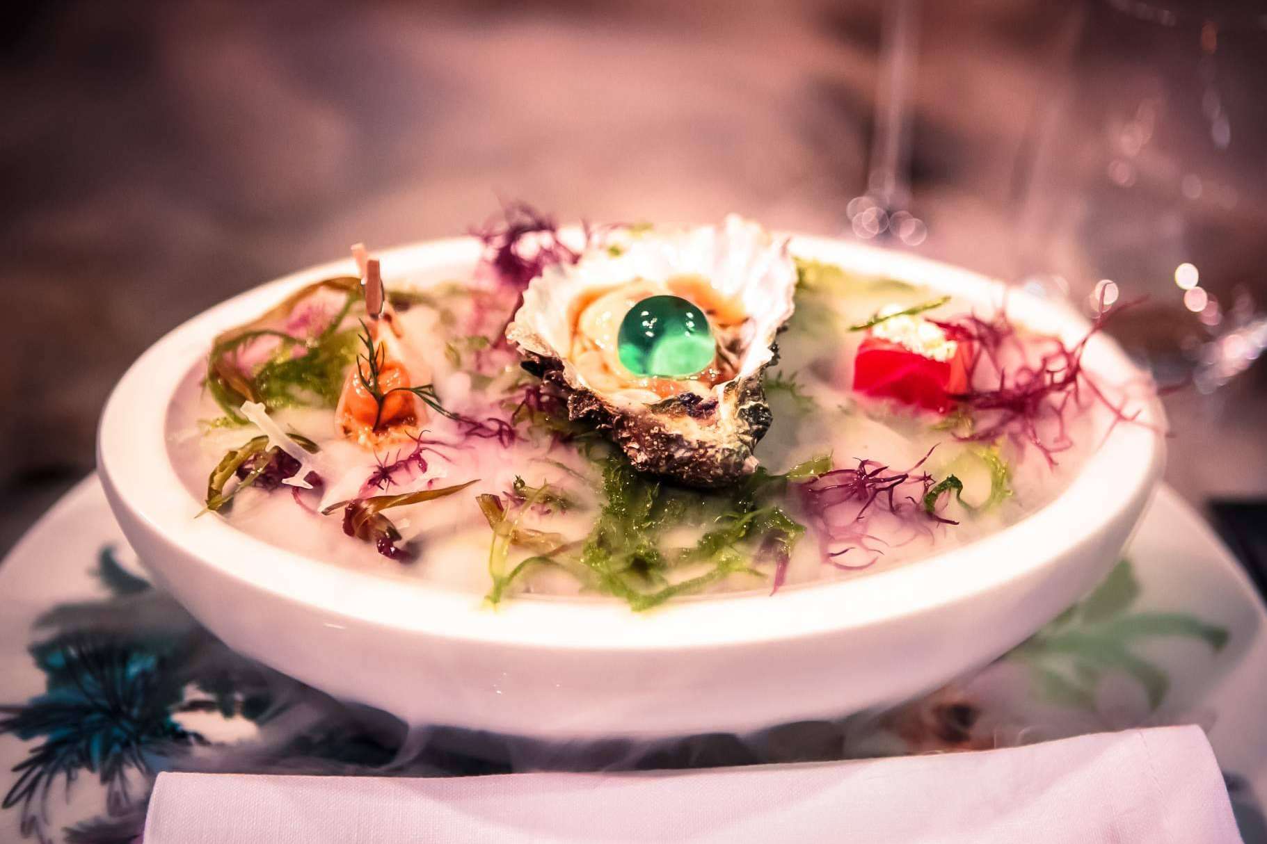 Comercios de todas partes del mundo pueden hacer negocios con Pearls Molecular Experience a través del canal HORECA