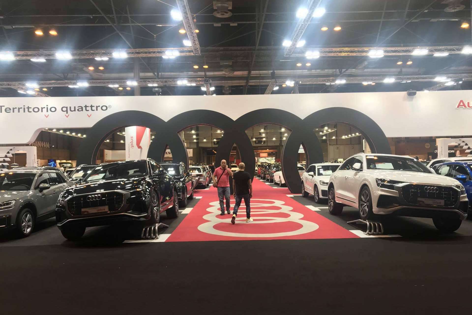 Stands de diseño de hasta 3000 m² con Standecor
