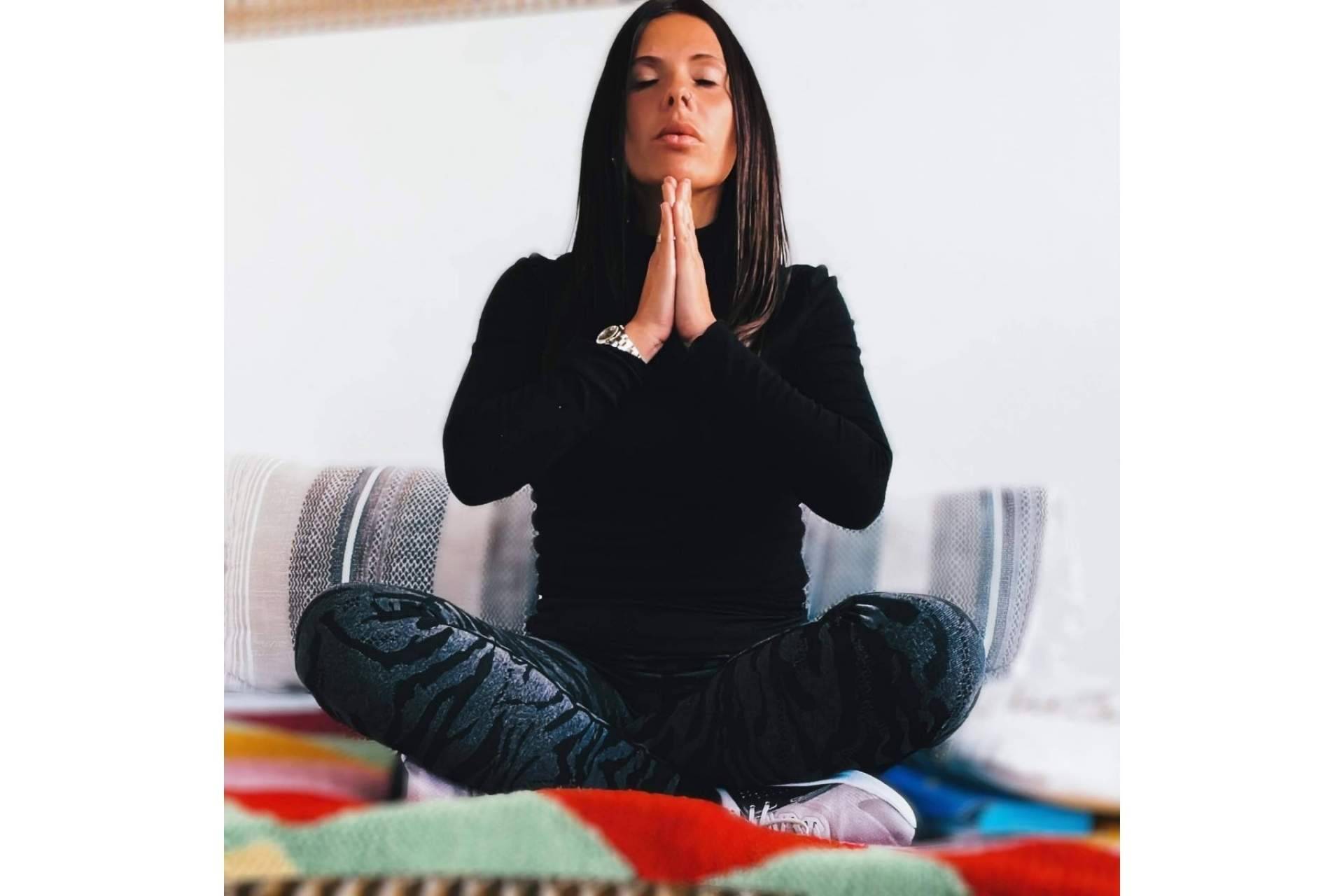 Soy una valiente Butterfly de la coach Nessita Arauz es una formación gratuita nueva que se centra en la revolución interior de la mujer