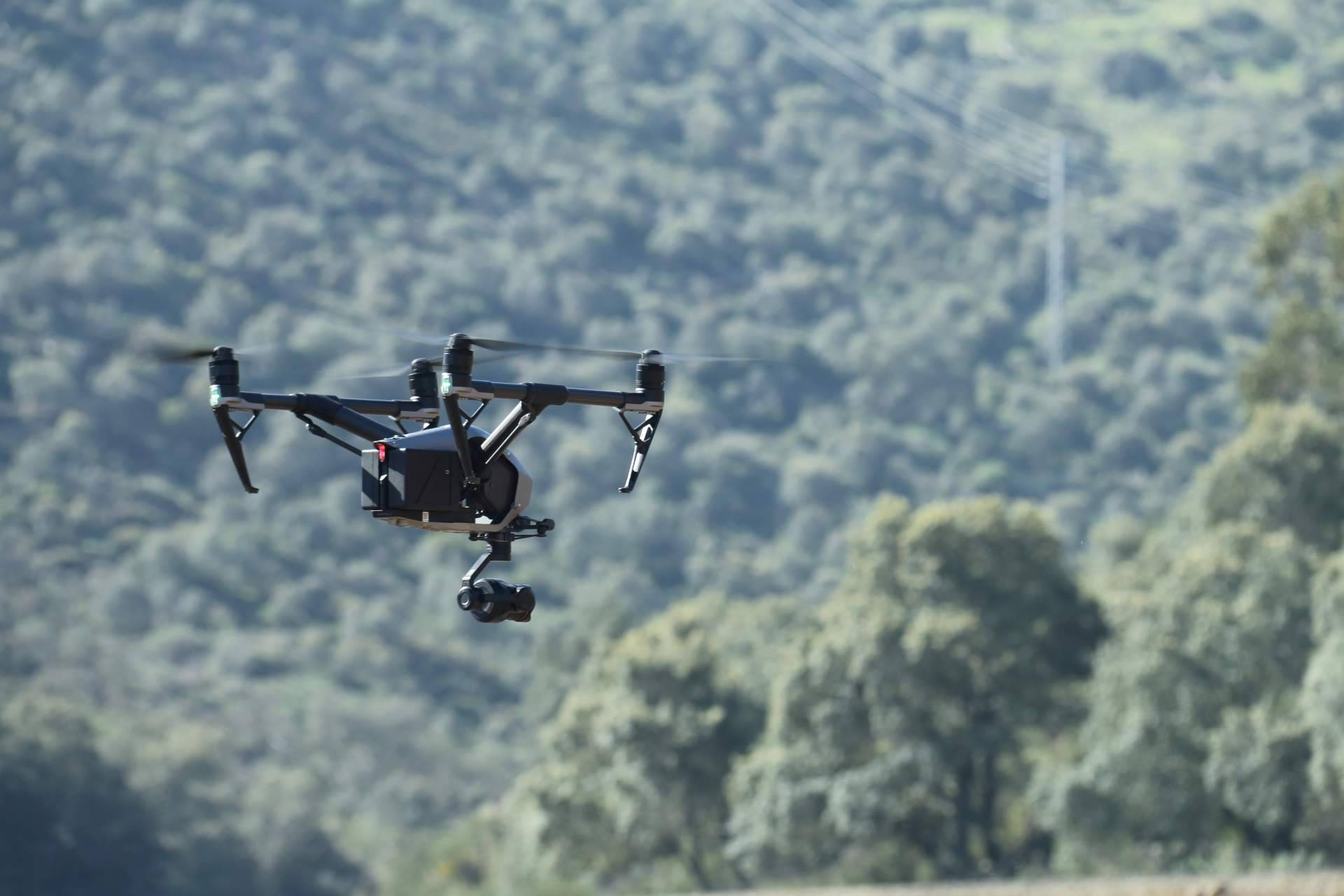 Los drones de hidrógeno en la lucha contra incendios de la compañía FRP Advanced Technologies Aerospace & Defense S.L.