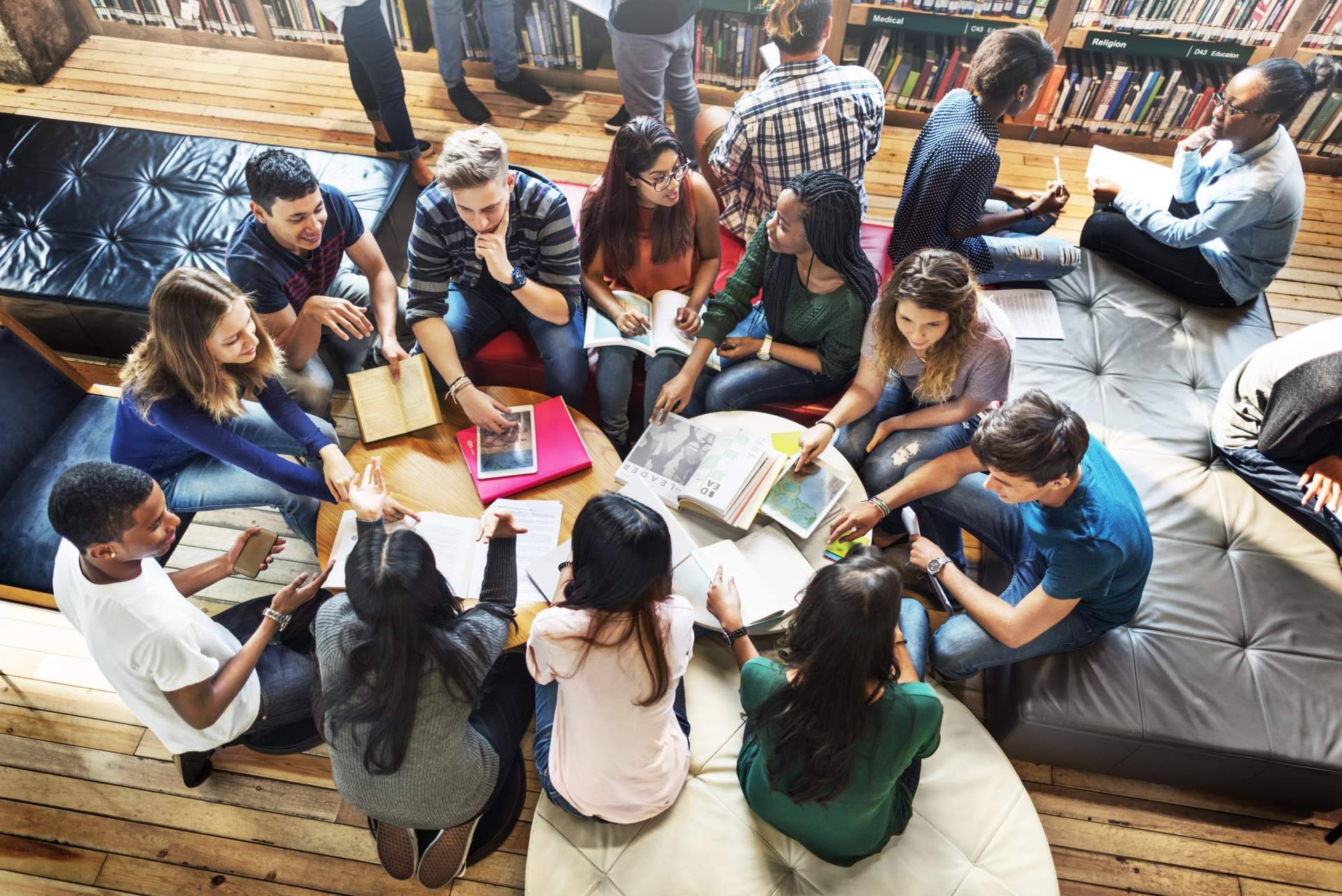 Los requisitos para estudiar en España, por Estudia Seguro
