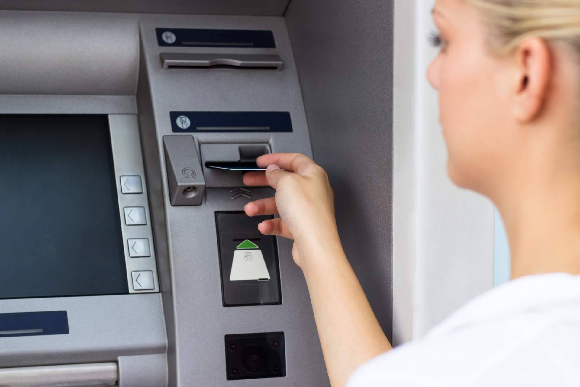Recomendaciones para abrir una cuenta bancaria en España, por Economía Responsable