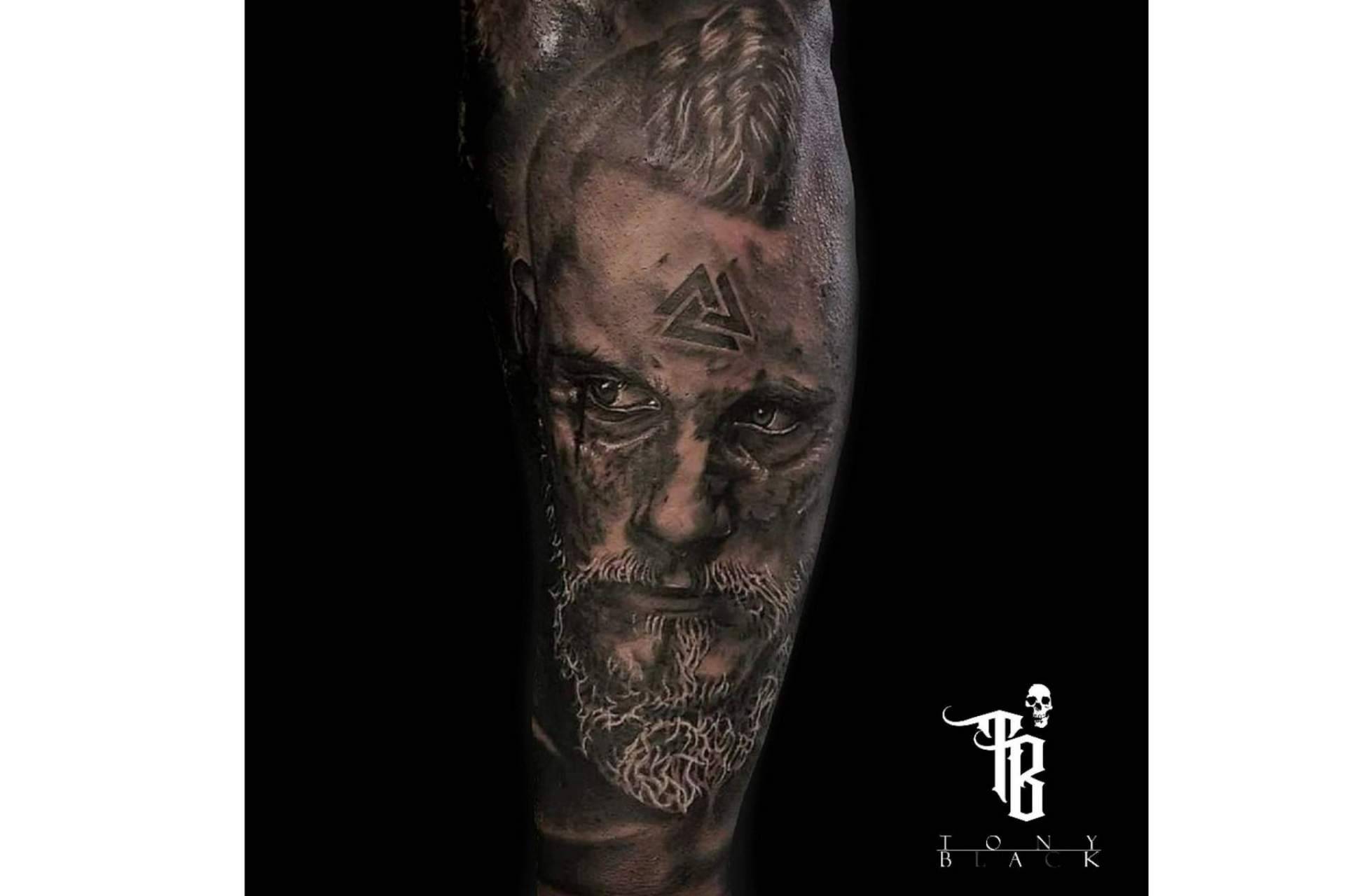 Estudio de tatuajes realistas en Barcelona de la mano de Steel of Doom