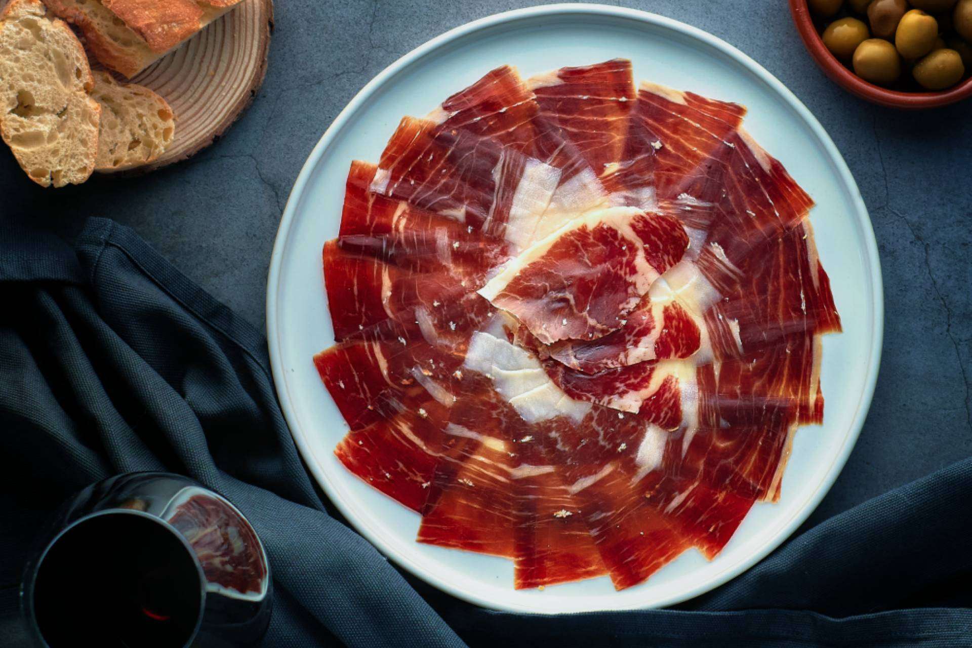 Comprar jamón de cebo ibérico en la tienda online Exquisitoo