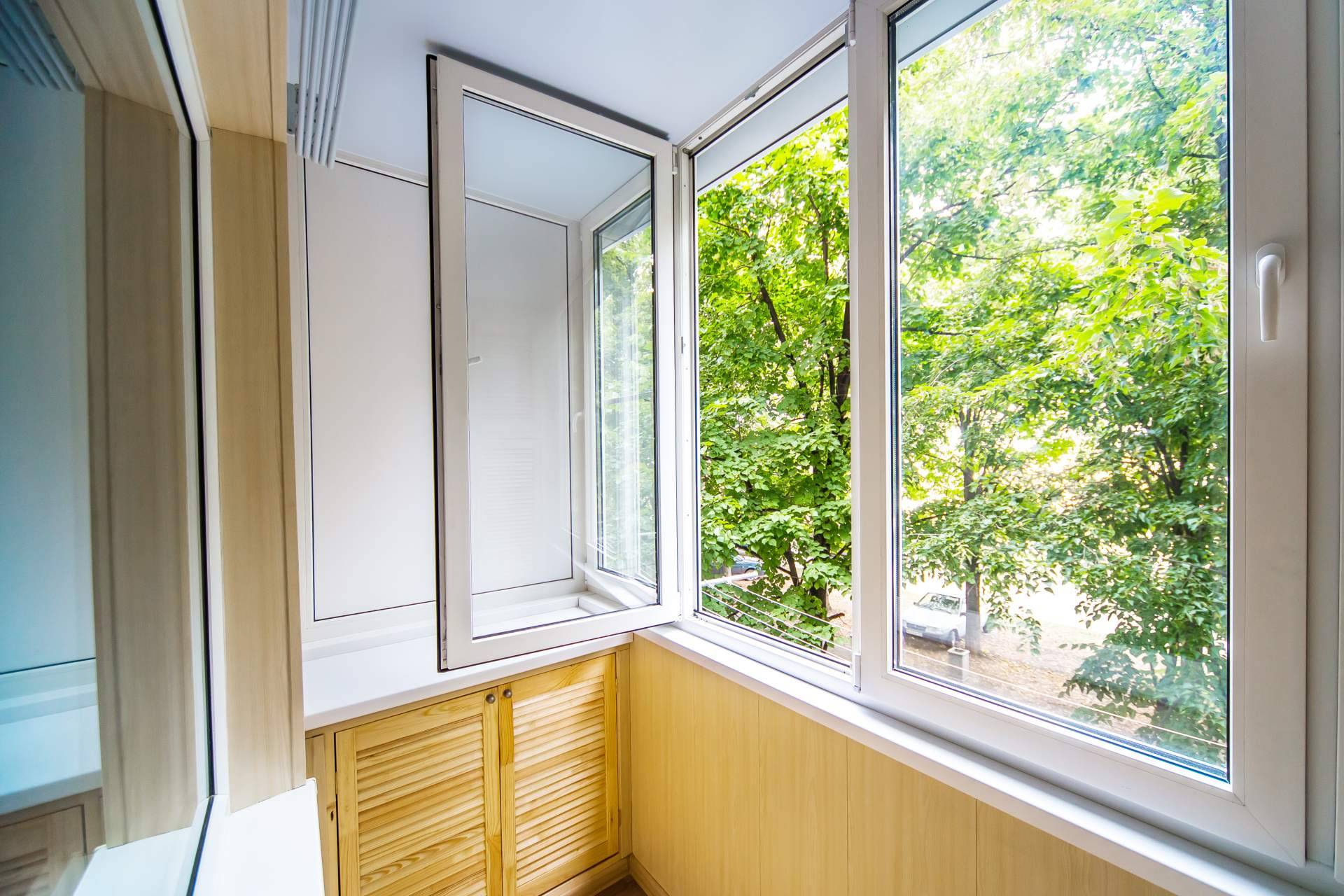 La nueva generación de ventanas eficientes, KLIMA-PUR abre su primer showroom en Barcelona