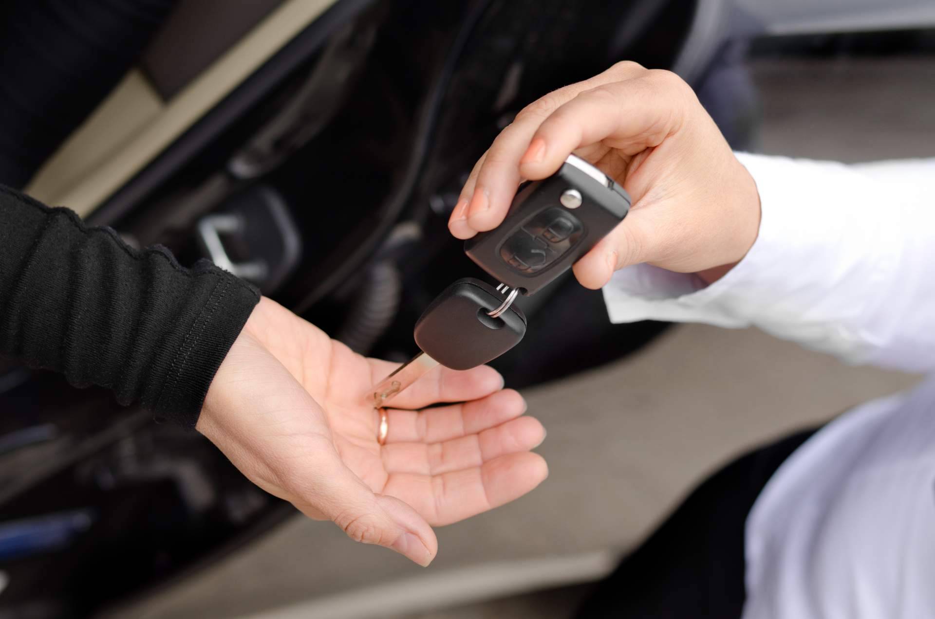 El asesoramiento de M Burgos CARS y su equipo profesional de personal shoppers para comprar un coche de segunda mano