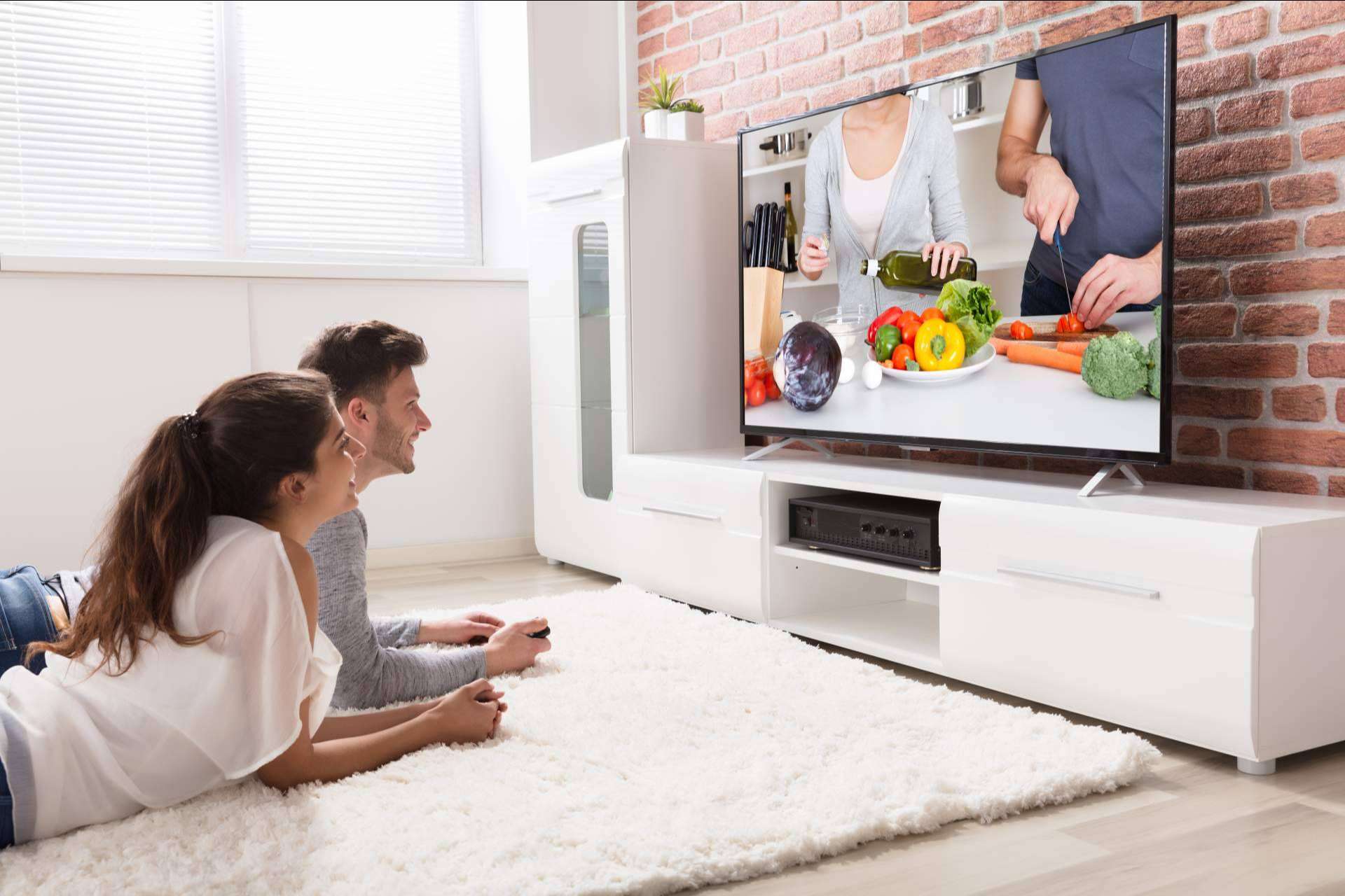 Servitec ofrece reparación inmediata a domicilio de televisores con garantía de 6 meses
