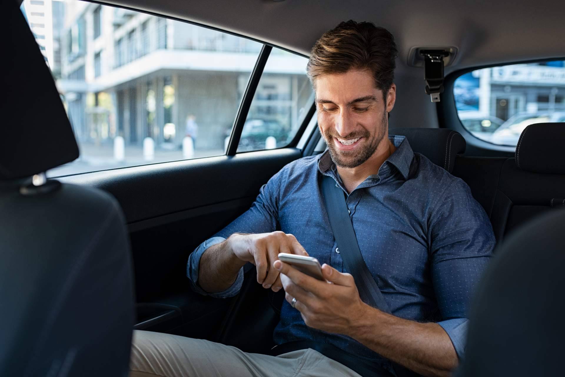 Traslados con Taxihuelvavip.com hacia y desde aeropuertos