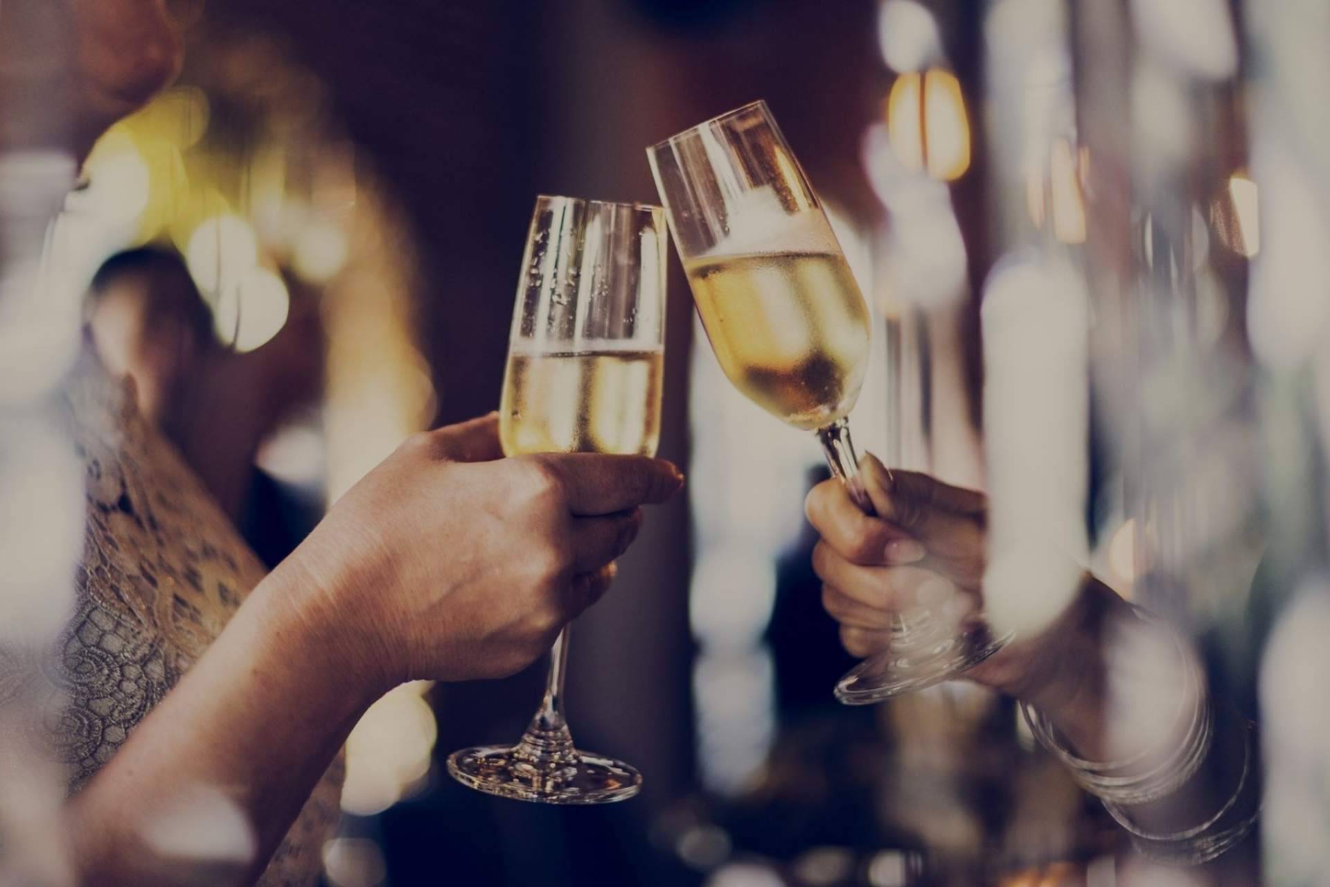 Realizar cualquier tipo de celebración en un local en el centro de Barcelona