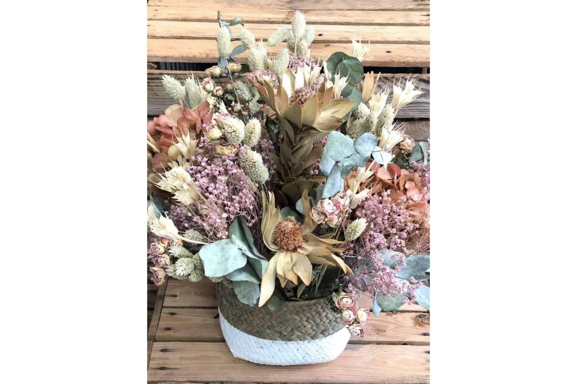 Ramos de flores secas, una manera bonita de decorar un hogar