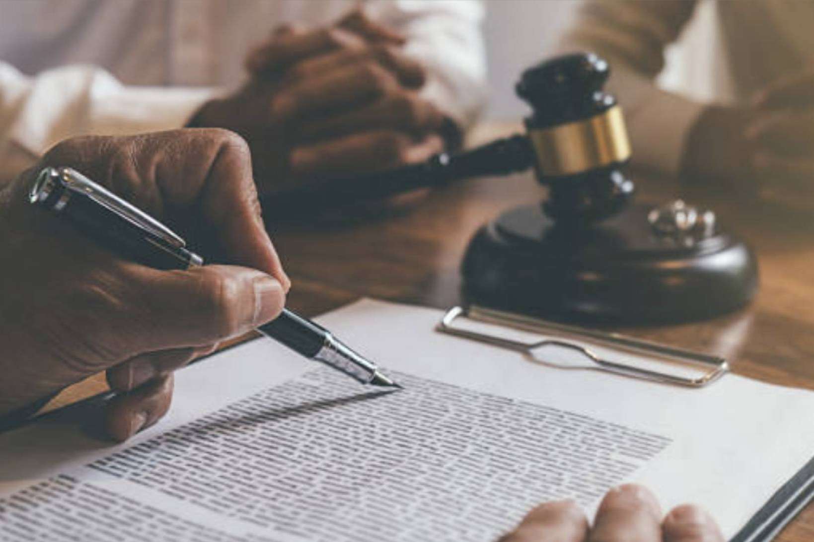 ¿Por qué es importante elegir un abogado especializado en Derecho de Familia?