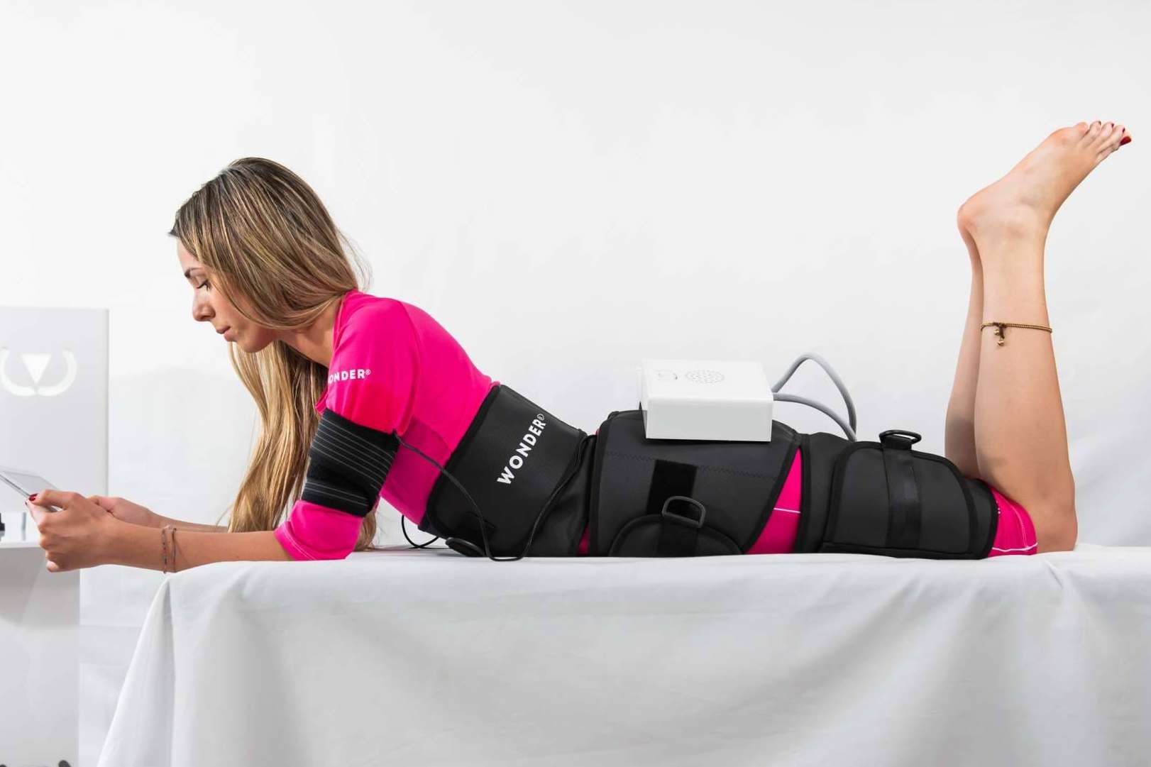 La tecnología mínimamente invasiva de Wonder para el aumento de masa muscular y pérdida de grasa