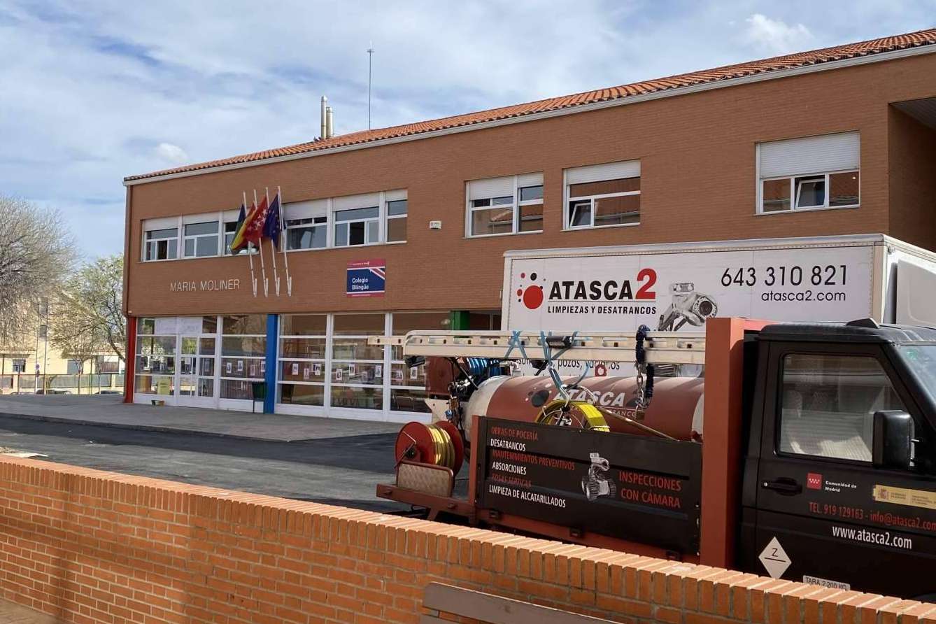 Obras de pocería de la mano de Atasca2