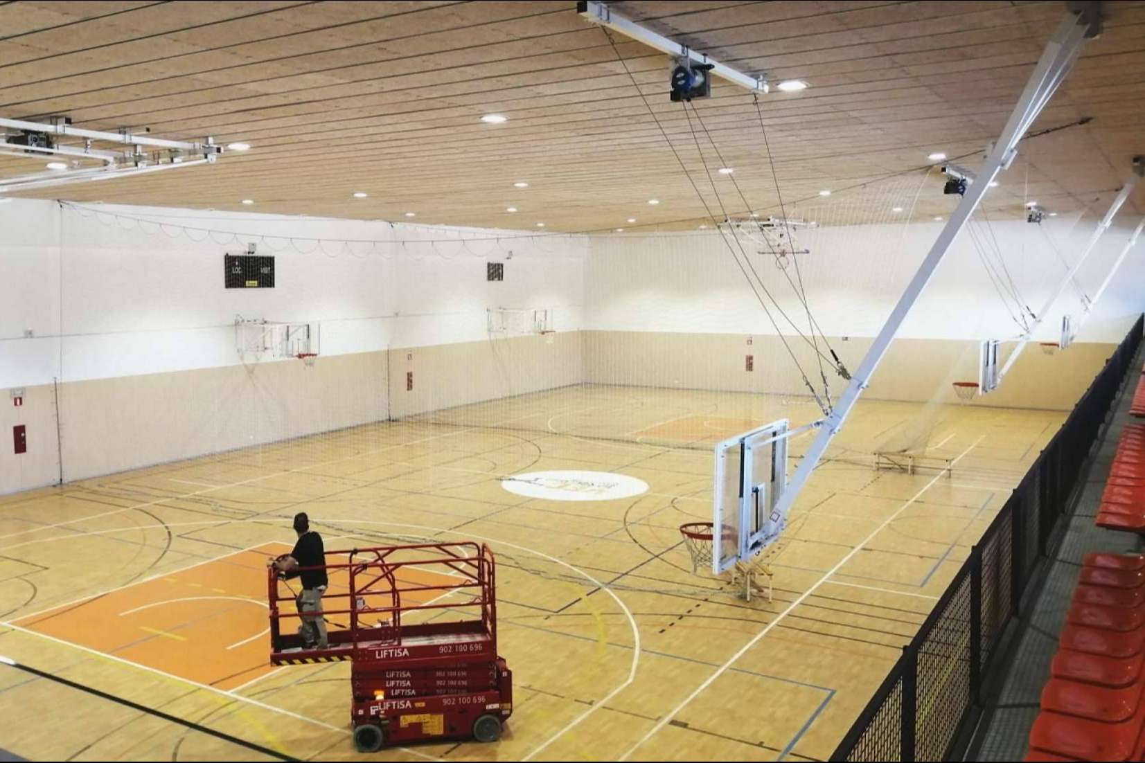 Iluminación deportiva, cómo respetar la contaminación lumínica con equipos adecuados a cada deporte