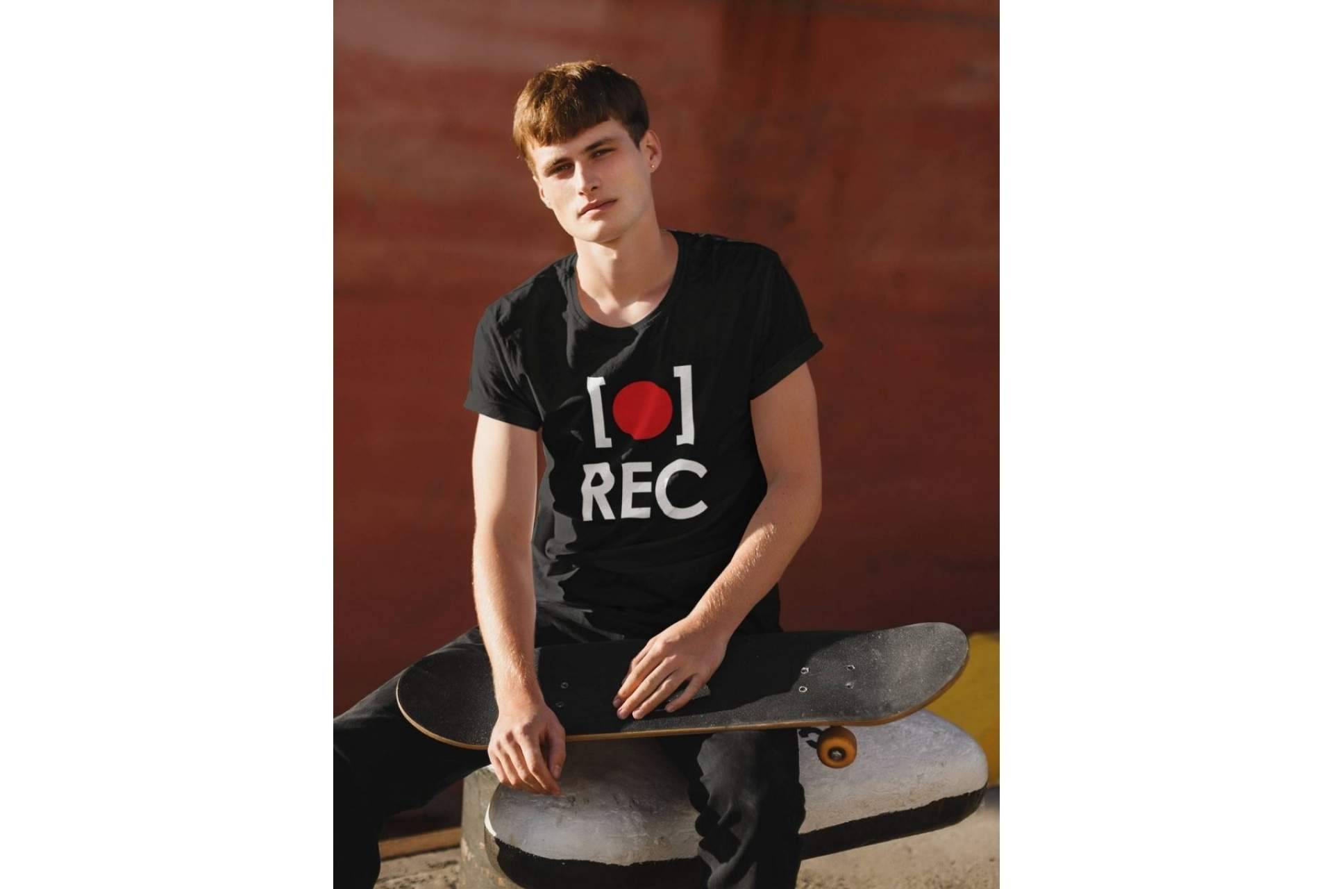 La tienda de ropa REC Store mezcla todas las expresiones artísticas que ofrece el urban style