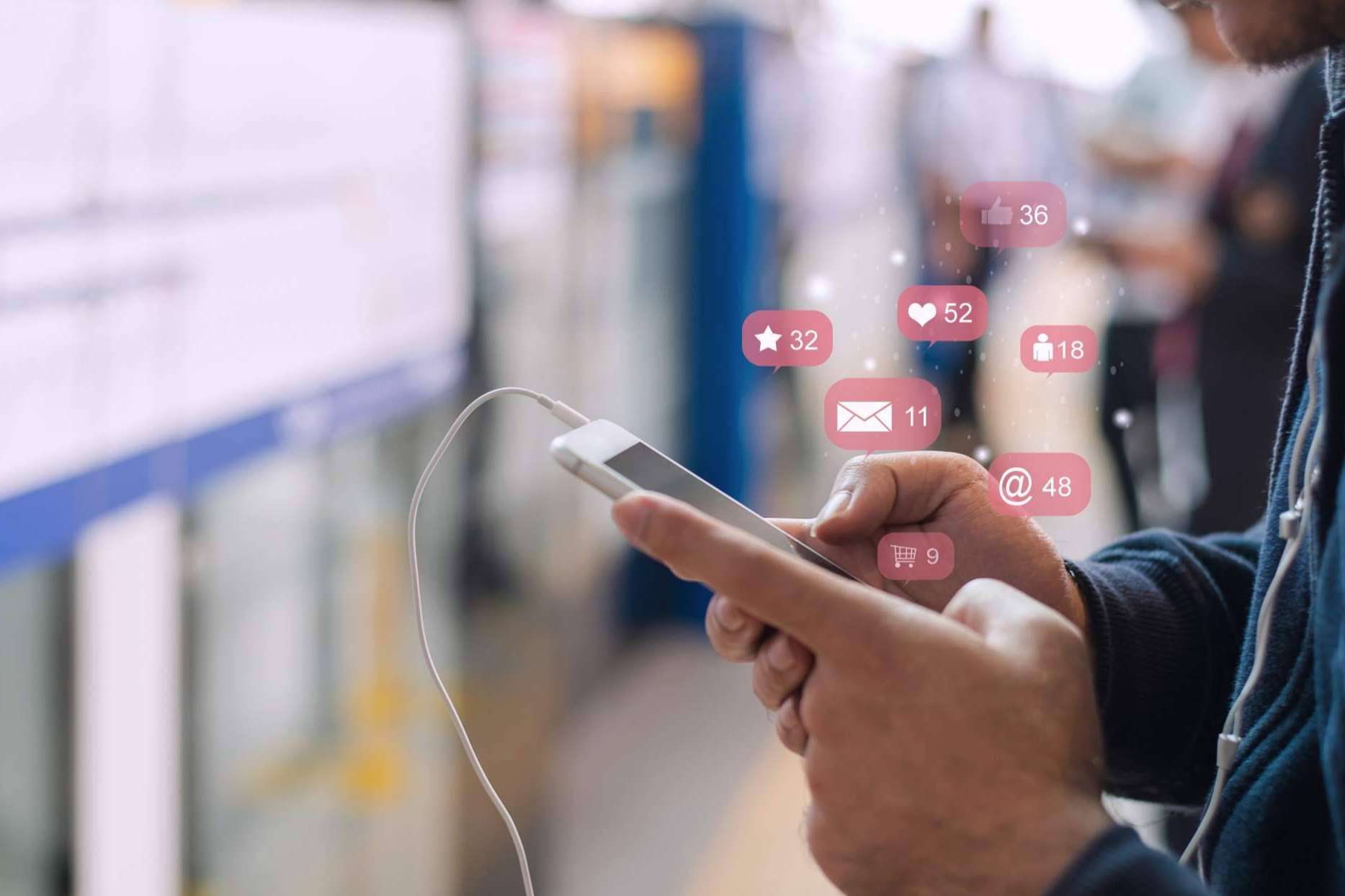 Crear anuncios en redes sociales con los Social Ads y Gudieart Studio