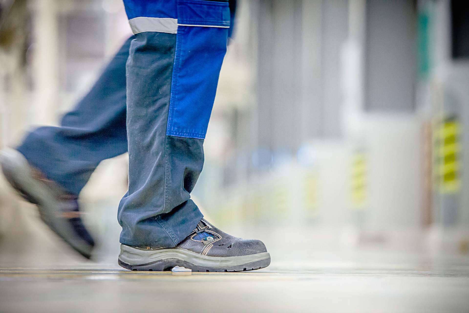 La ropa y el calzado de seguridad es fundamental para proteger a los empleados, por Primo Protección