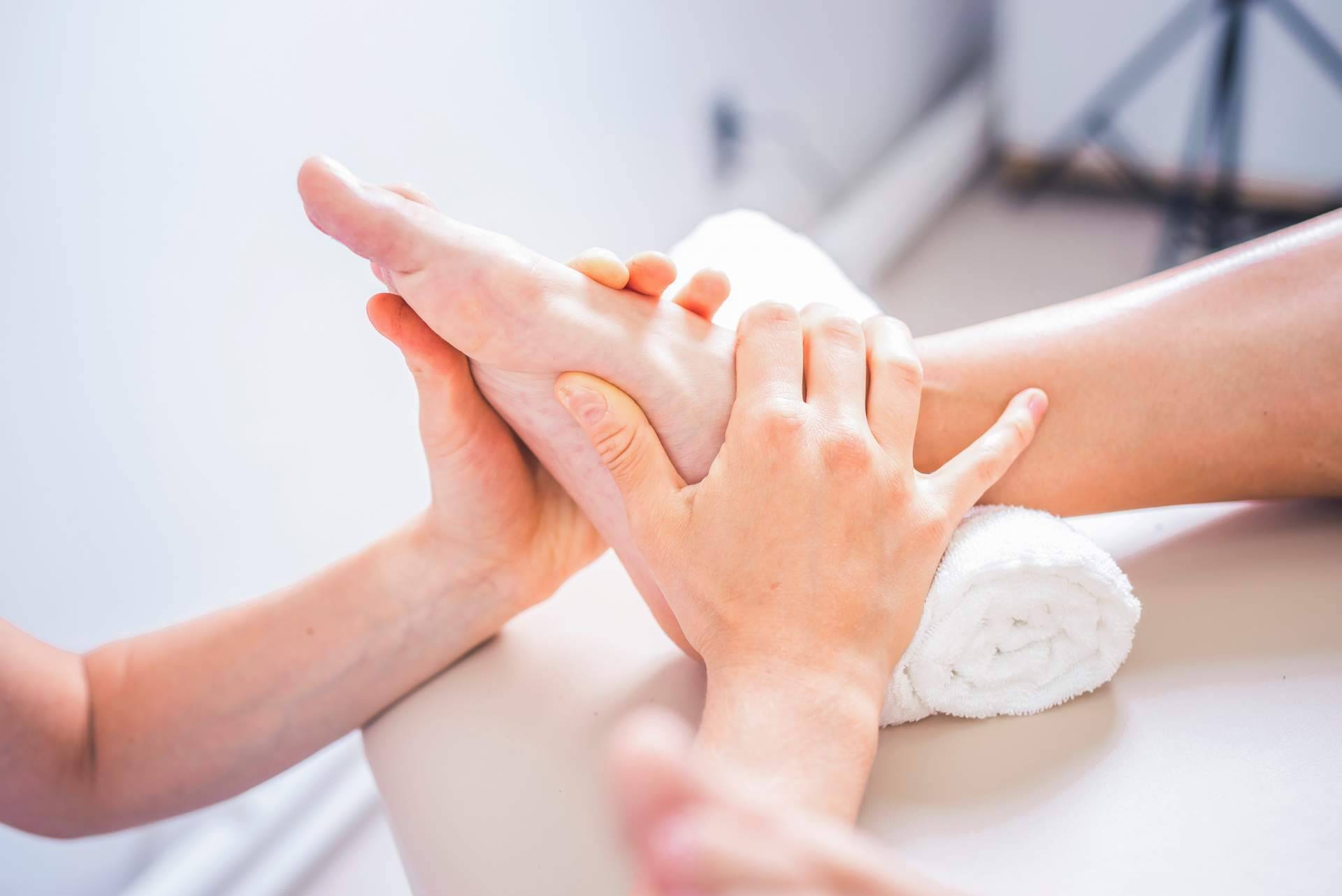 Cómo la fisioterapia puede ayudar a mejorar los síntomas de las patologías del sistema vascular periférico
