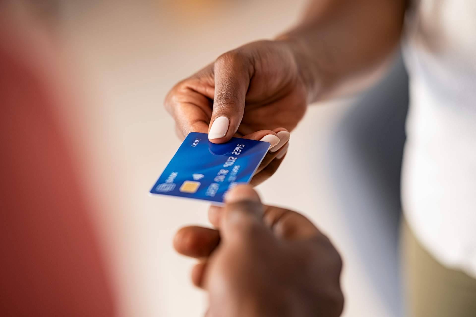 El uso de tarjetas revolving sigue incrementando a pesar de la nulidad de sus intereses