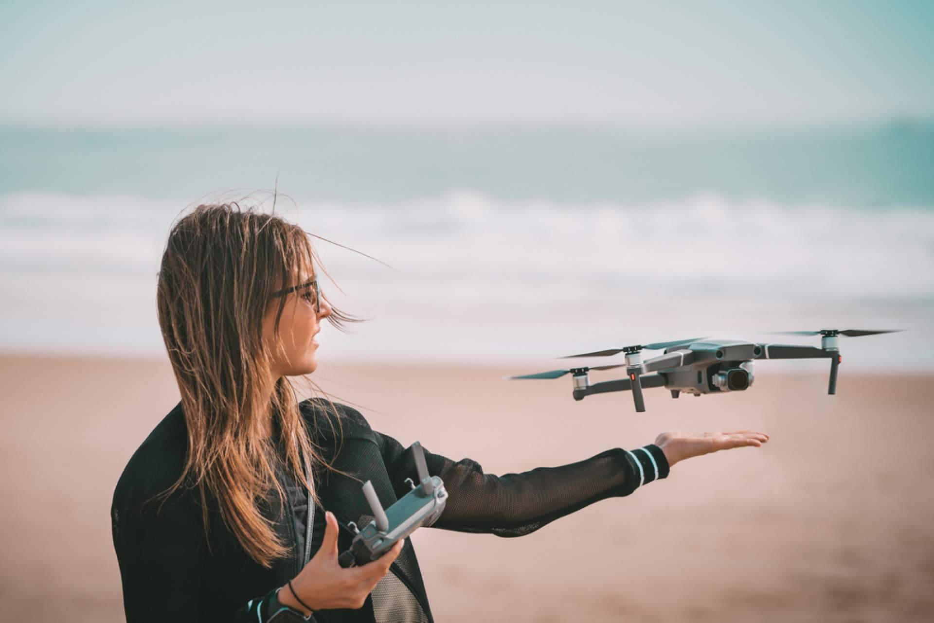 IbericaDron ofrece una amplia oferta de paracaídas para drones