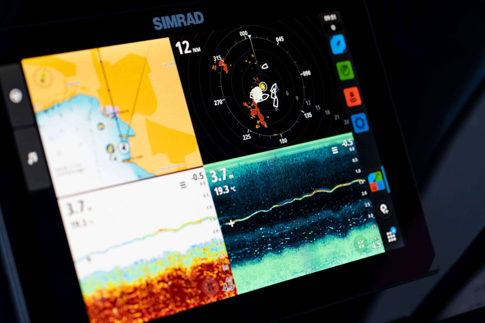 La nueva serie de sondas NSX de Simrad, disponible en Equiposnauticos.com