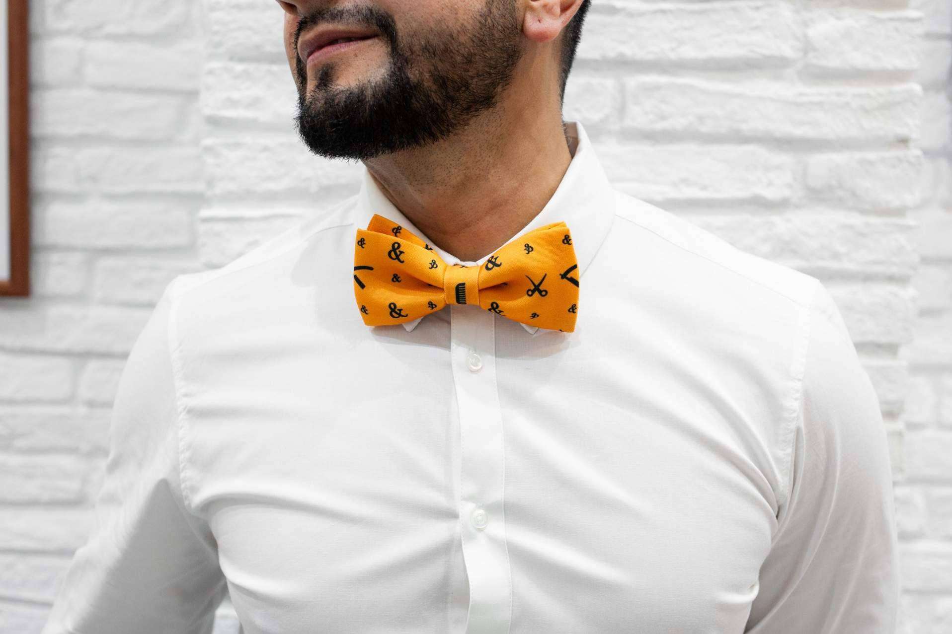 Pitas, Pitas Pajaritas cuenta con más de 300 modelos diferentes de pajaritas hombre