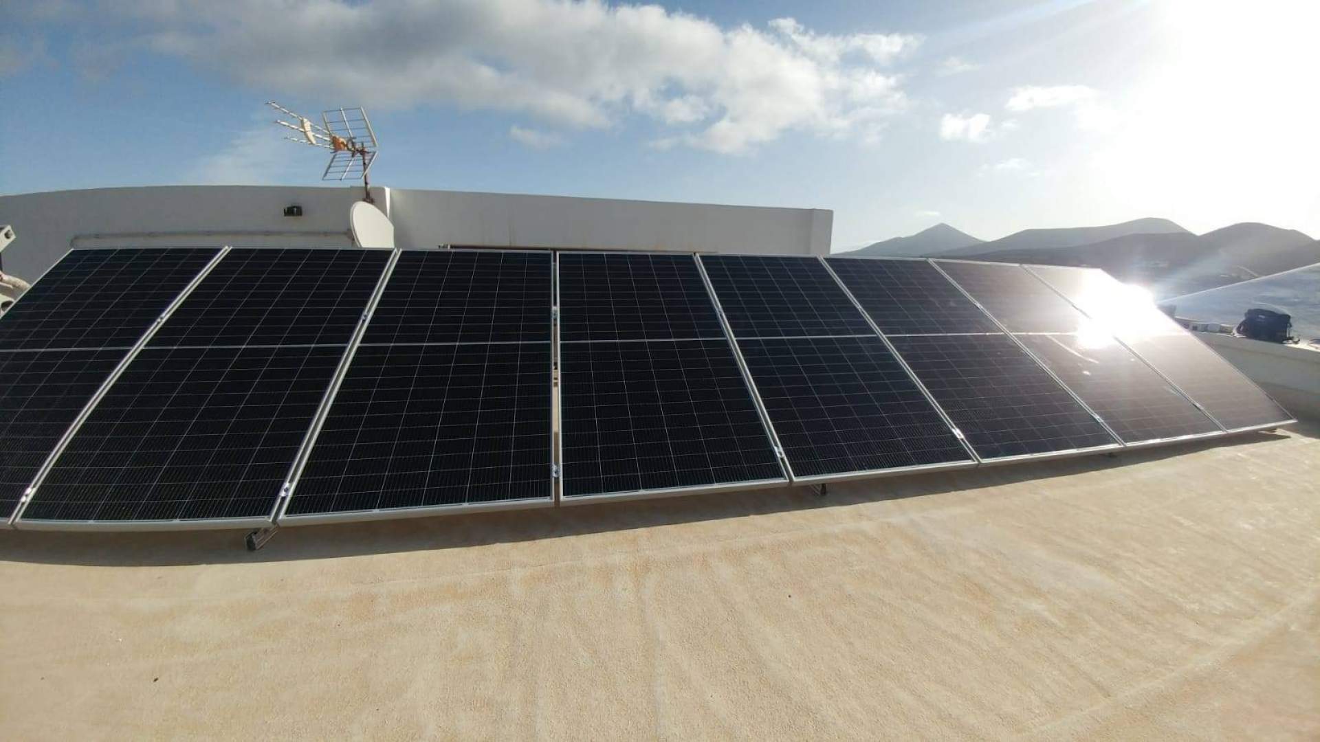 ¿Por qué las placas solares son el futuro? Estudio Termosolar